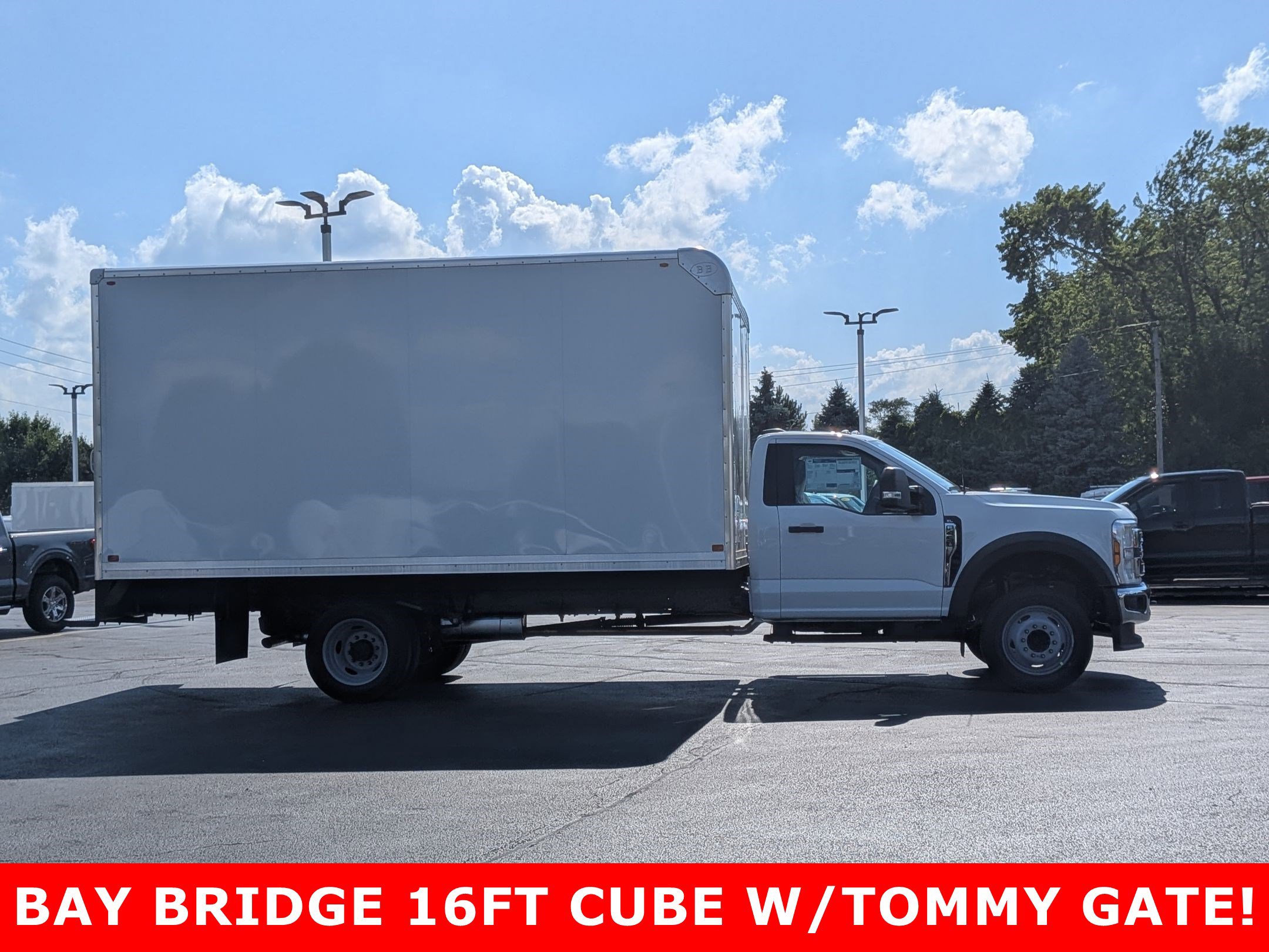 2025 FORD F-450 - Image 4