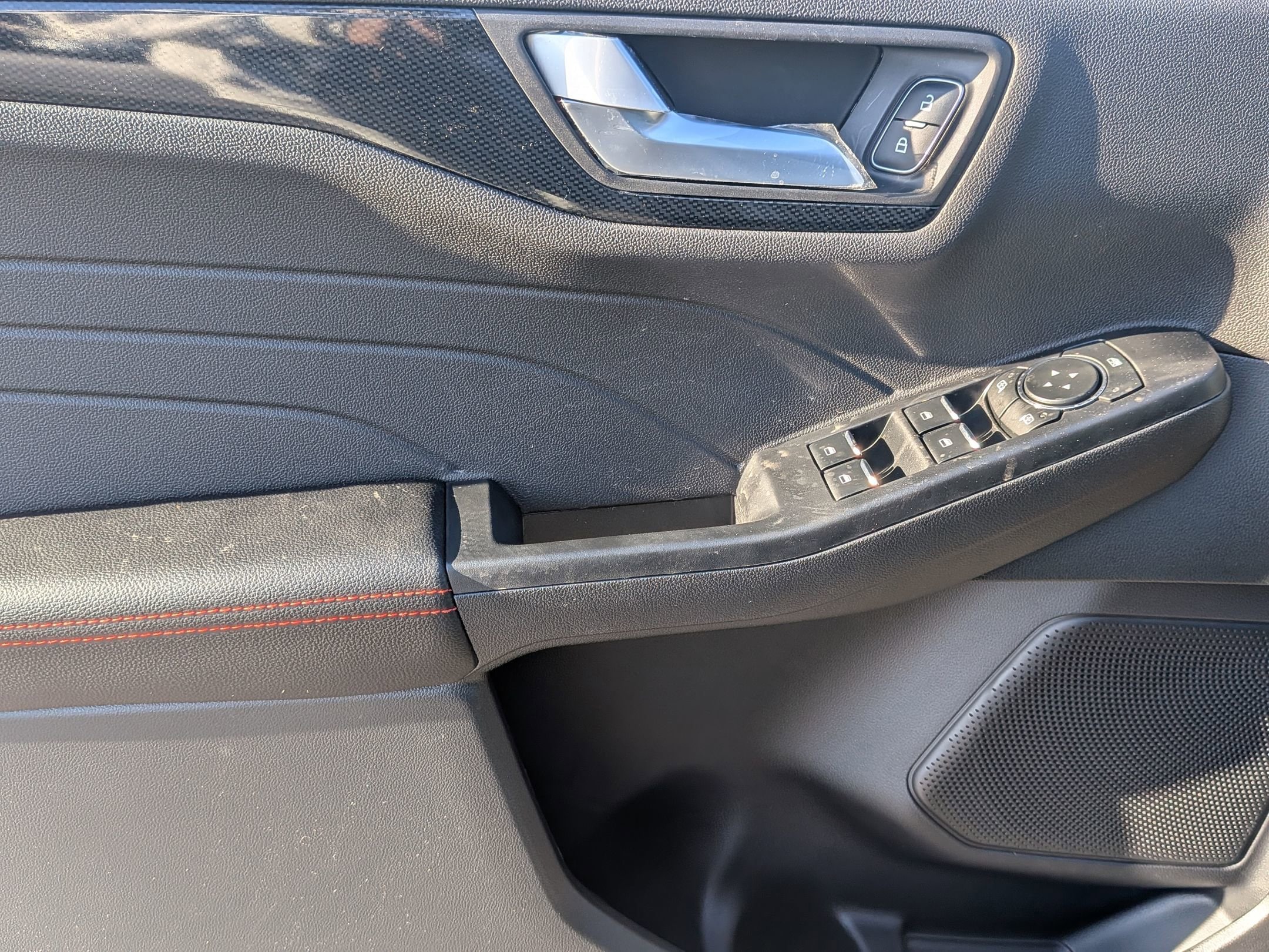 2026 FORD ESCAPE - Image 13