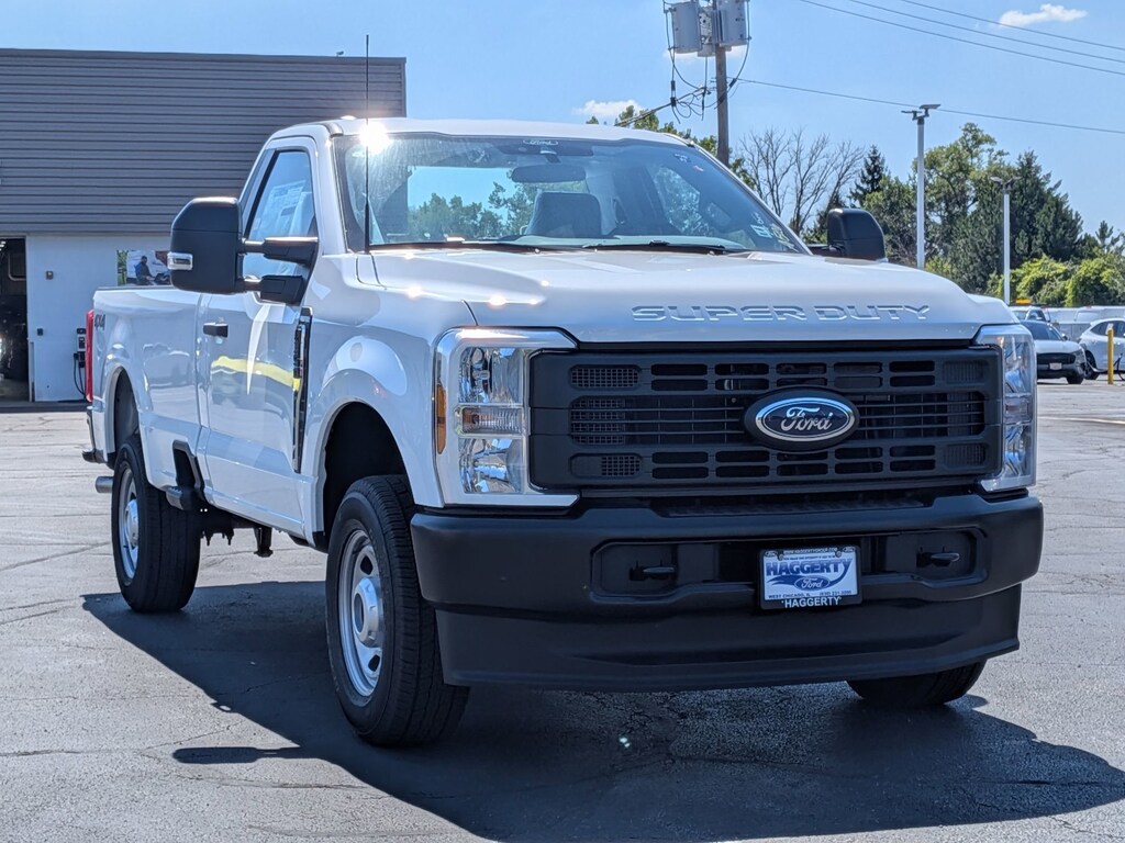 New 2026 Ford Super Duty F-350 SRW XL 4WD Reg Cab 8 Box XL 4WD Reg Cab 8 Box