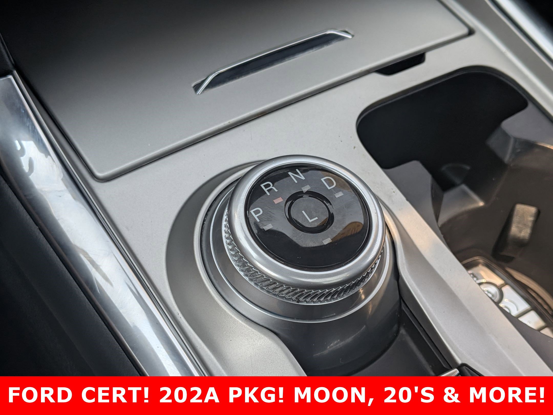 2022 FORD EXPLORER - Image 19