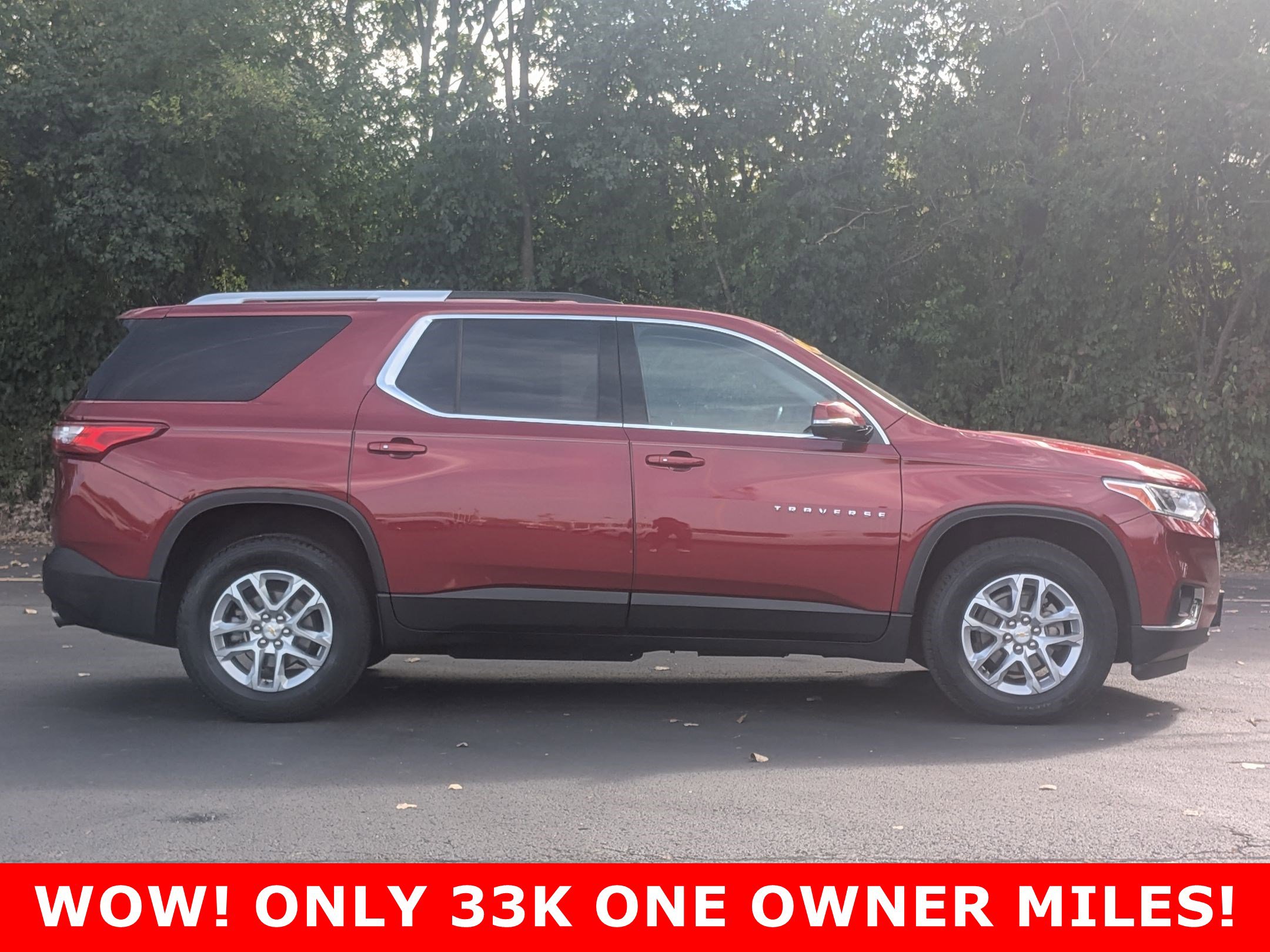 2018 Chevrolet Traverse 1LT photo 4