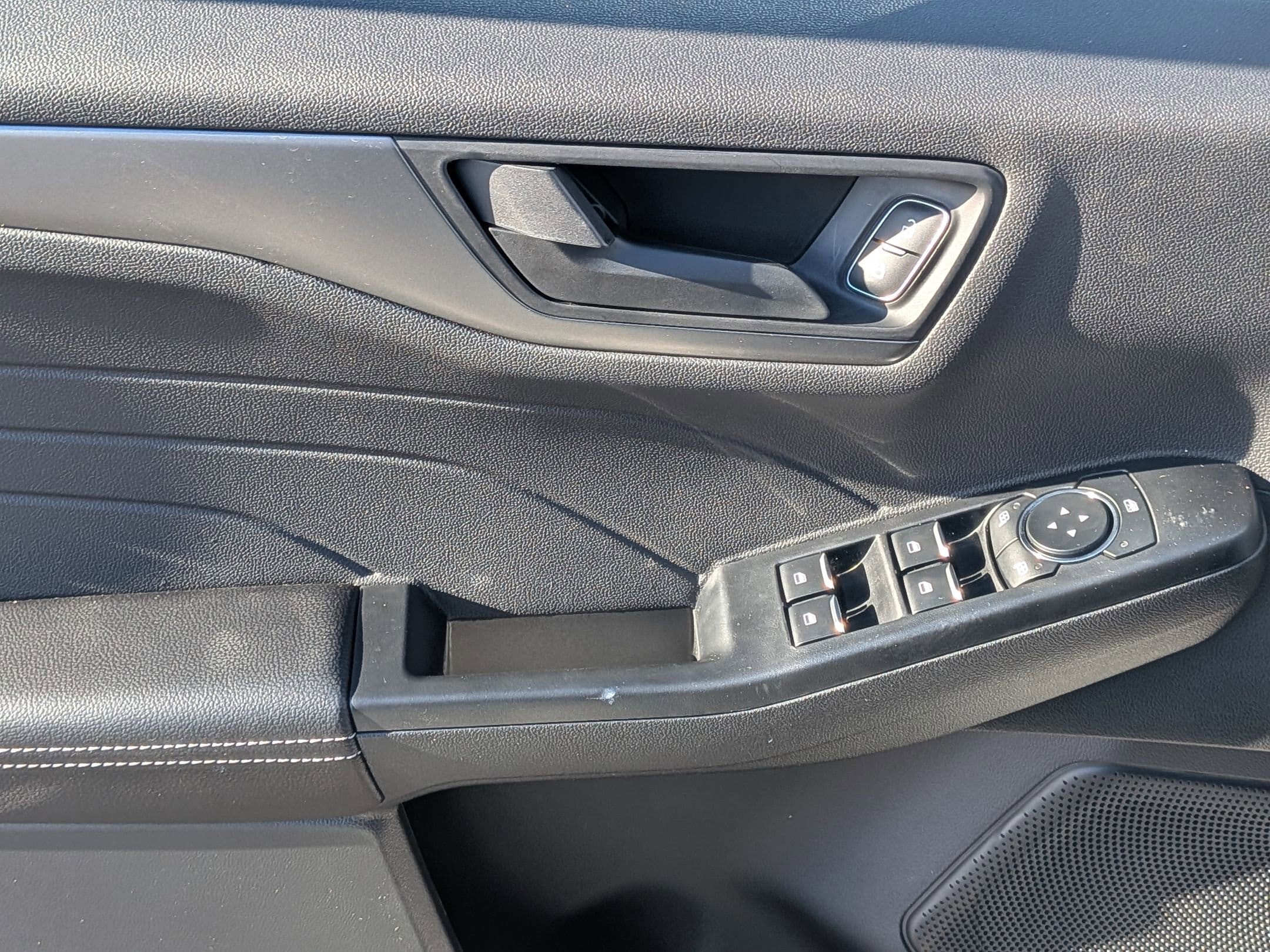 2026 FORD ESCAPE - Image 12