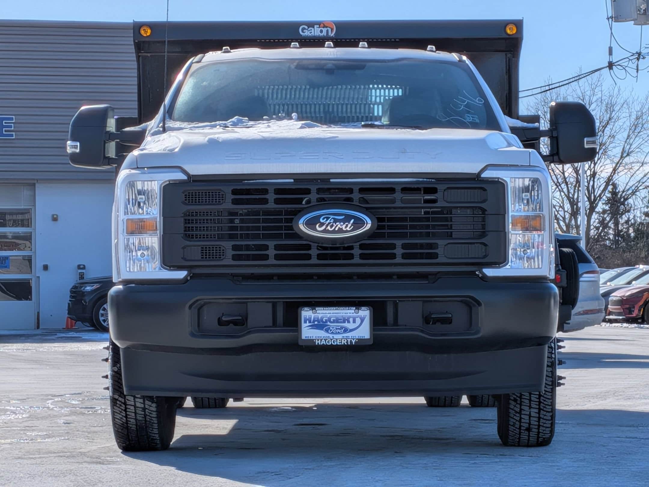 2025 FORD F-350 - Image 2
