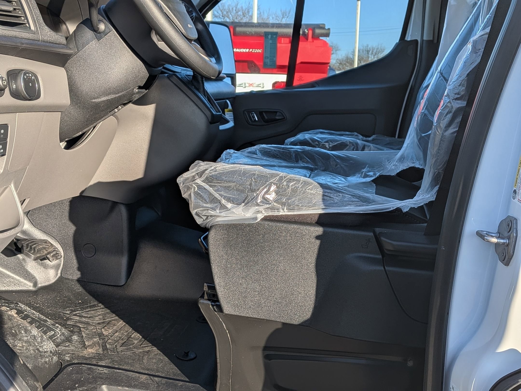 2026 FORD TRANSIT - Image 11