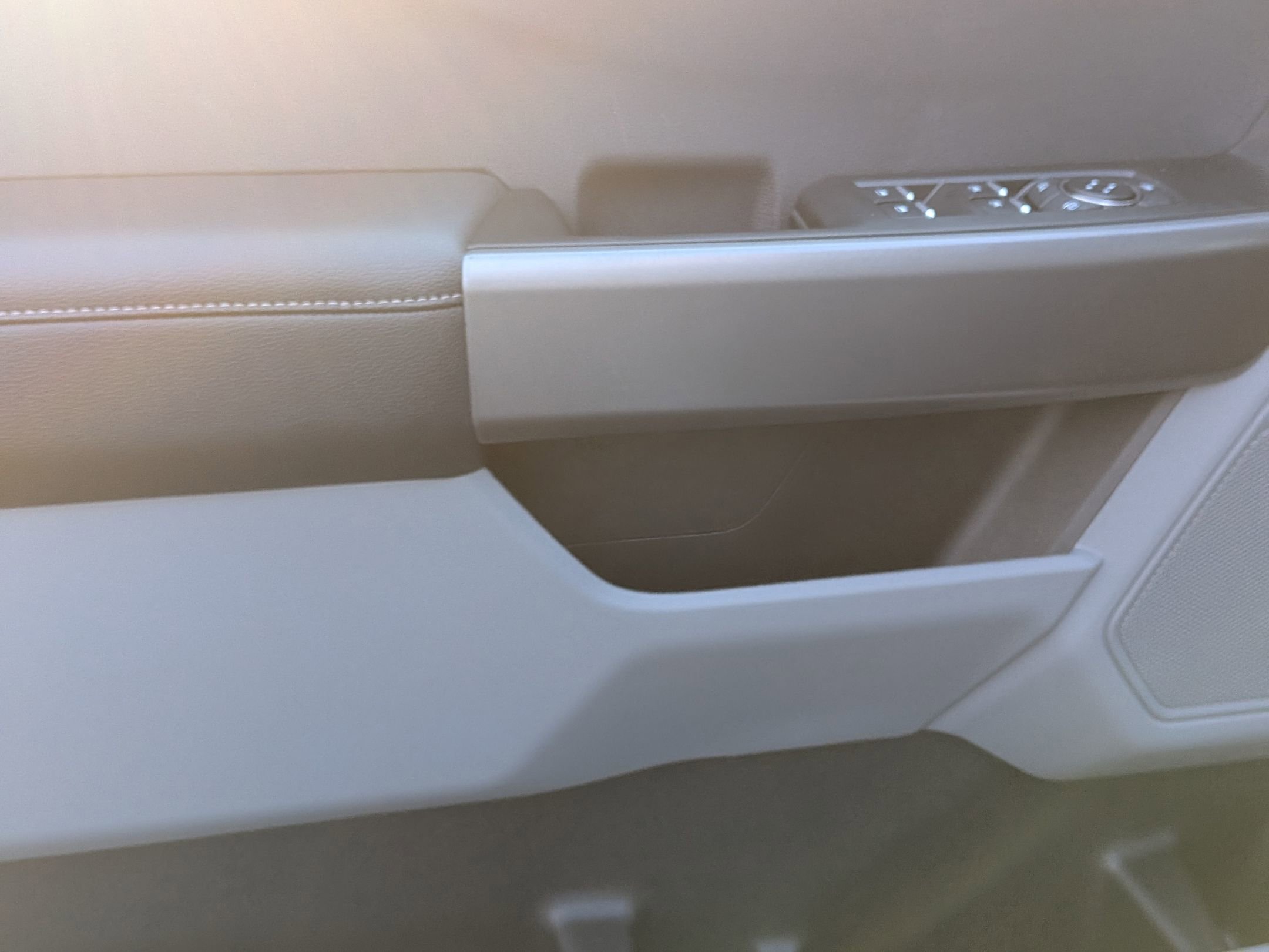 2026 FORD F-250 - Image 12