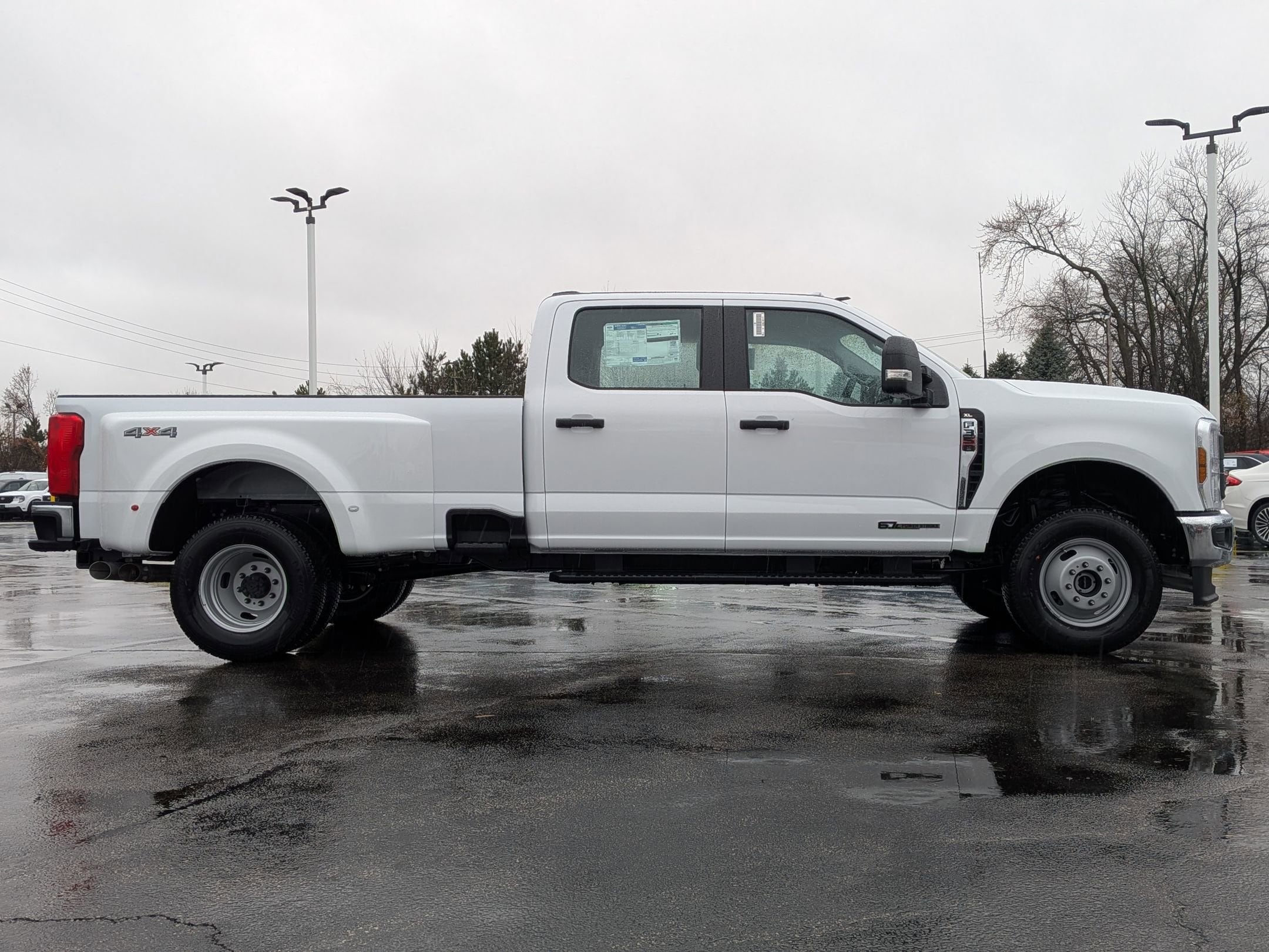 2026 FORD F-350 - Image 4