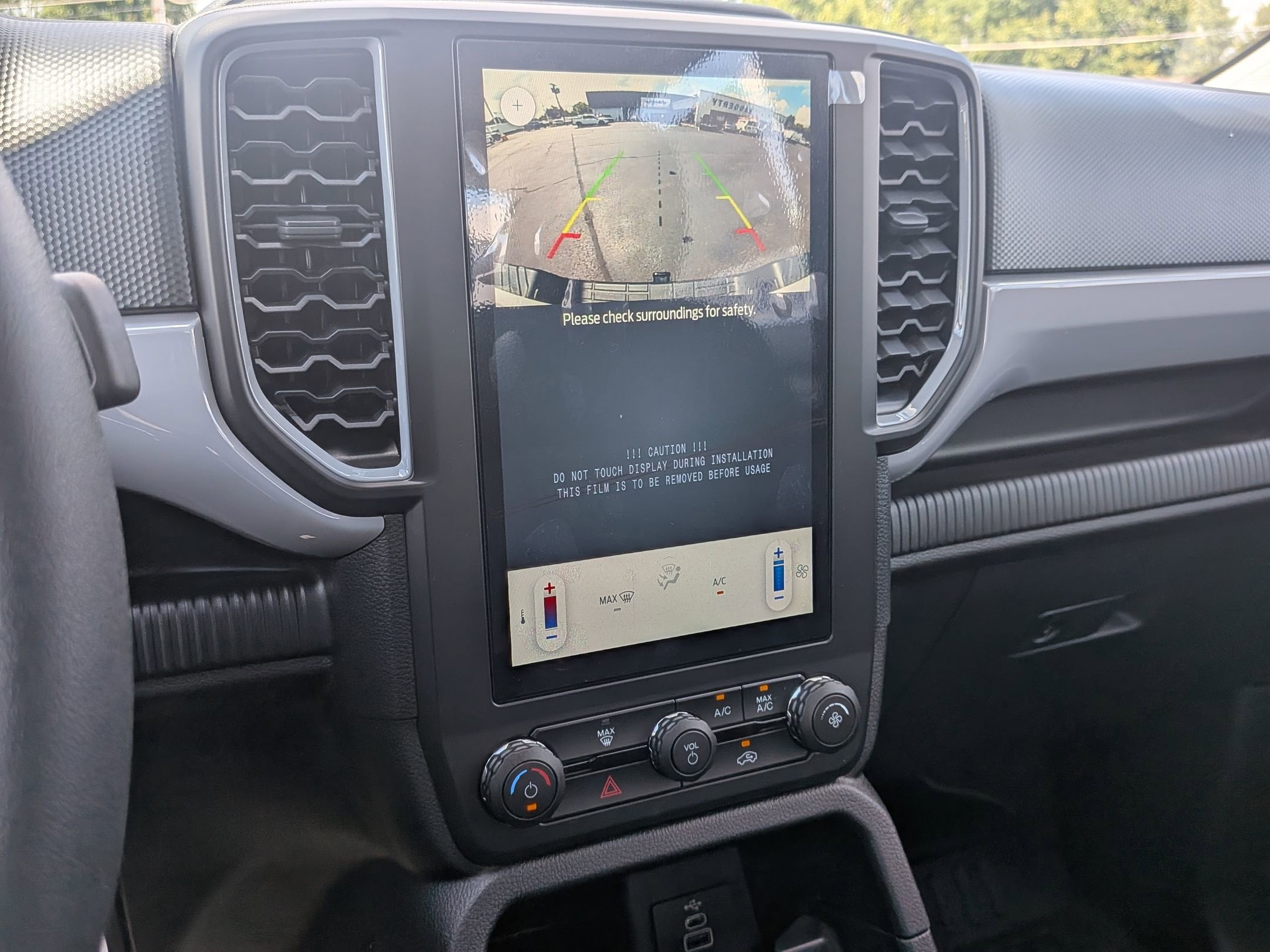 2025 FORD RANGER - Image 17