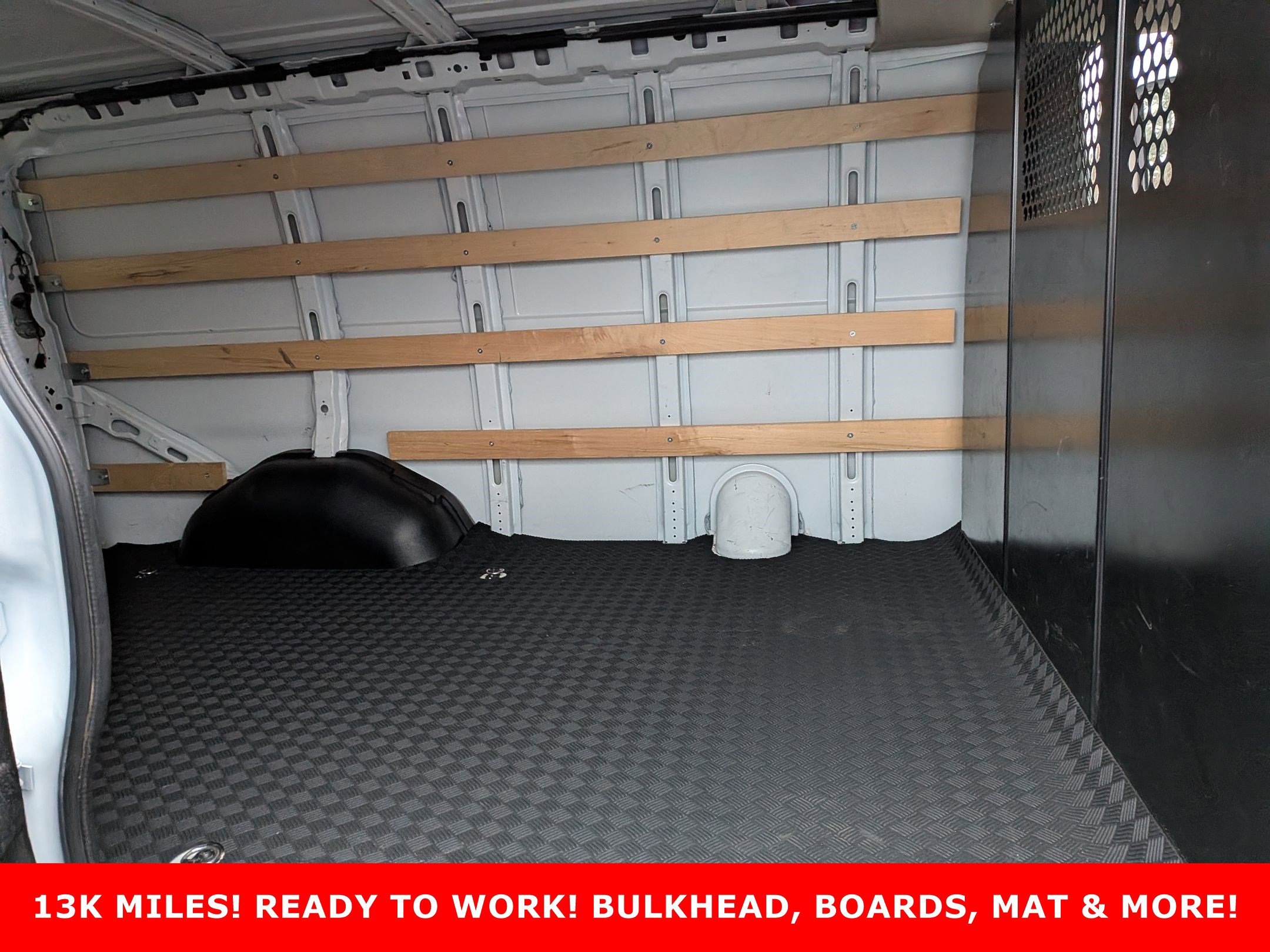 2024 CHEVROLET EXPRESS - Image 20