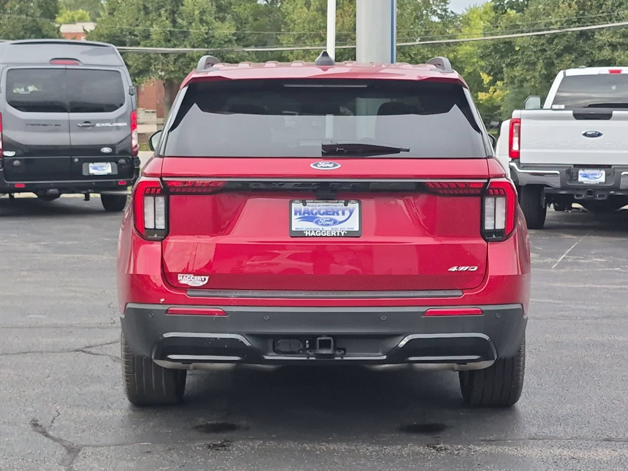 2026 Ford Explorer ST-Line - Photo 6