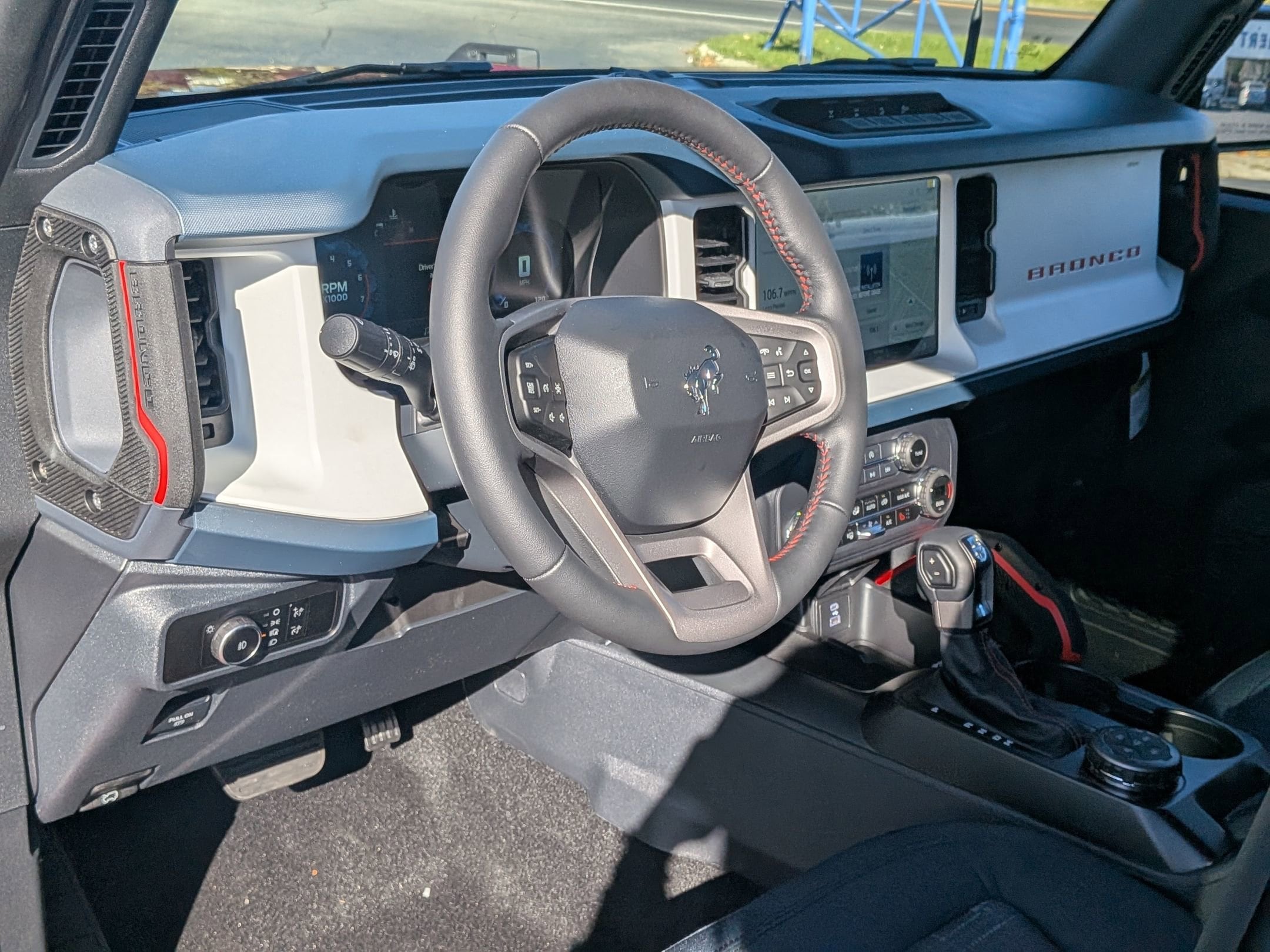 2025 FORD BRONCO - Image 9