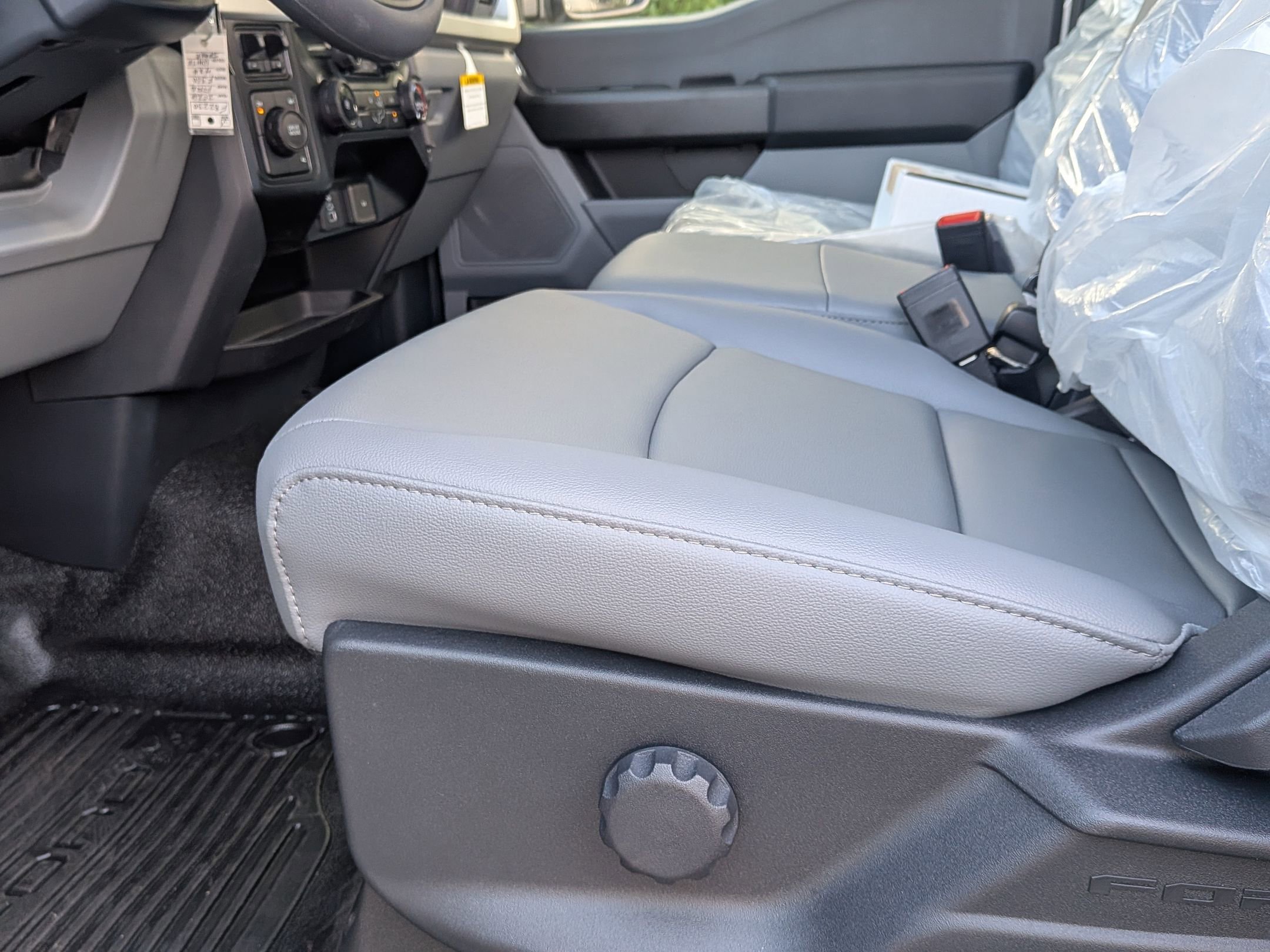 2026 FORD F-350 - Image 11