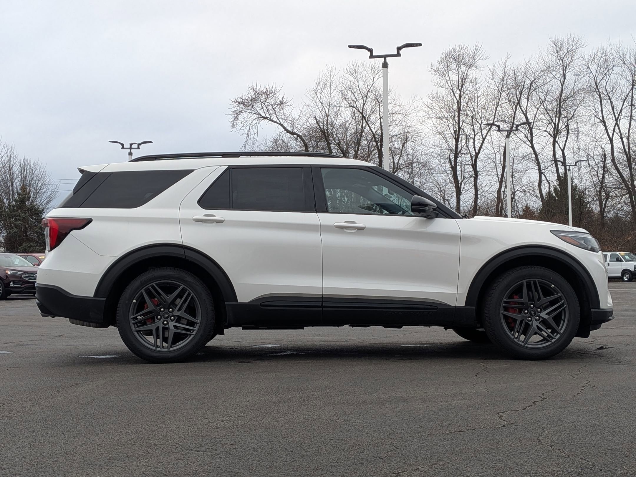 2026 FORD EXPLORER - Image 4