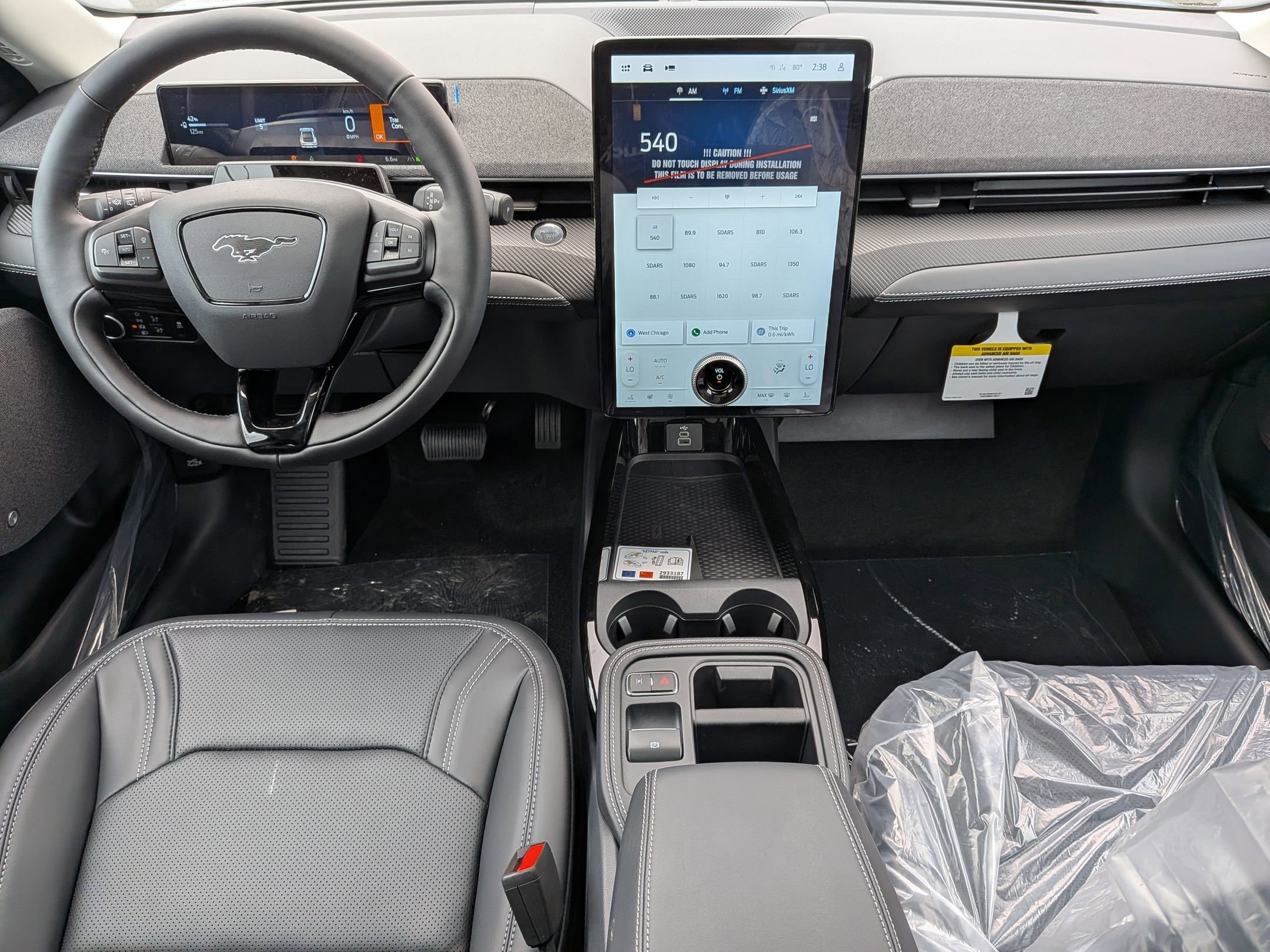 2025 FORD MUSTANG MACH-E - Image 23