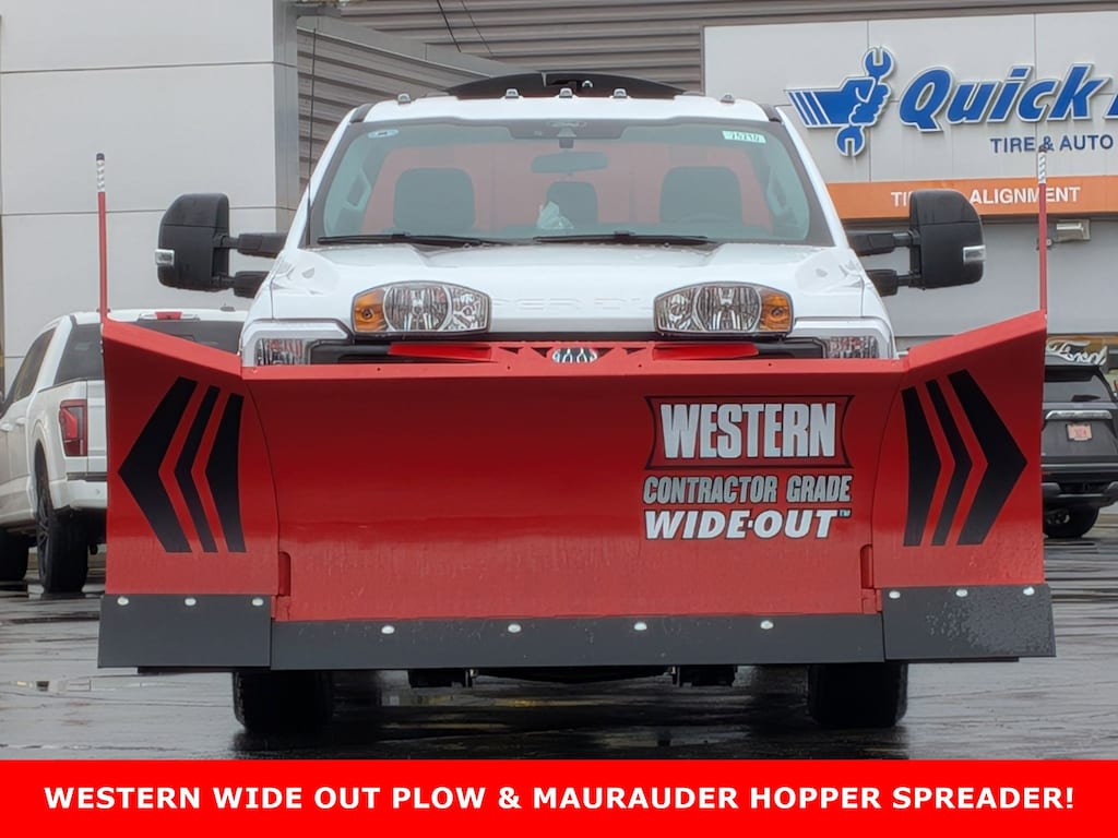 New 2025 Ford Super Duty F-350 SRW XL 4WD Reg Cab 8 Box XL 4WD Reg Cab 8 Box