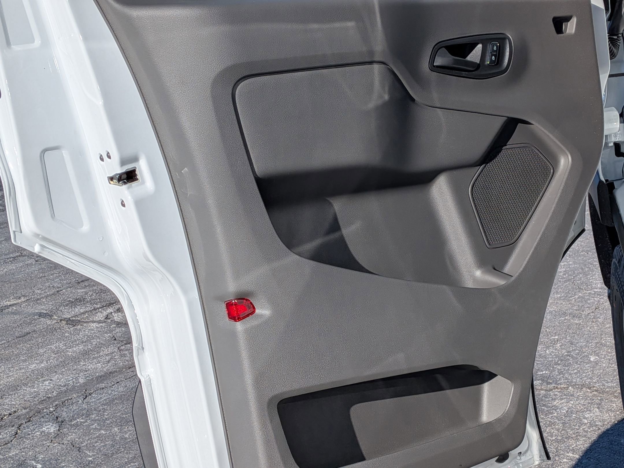 2026 FORD TRANSIT - Image 12