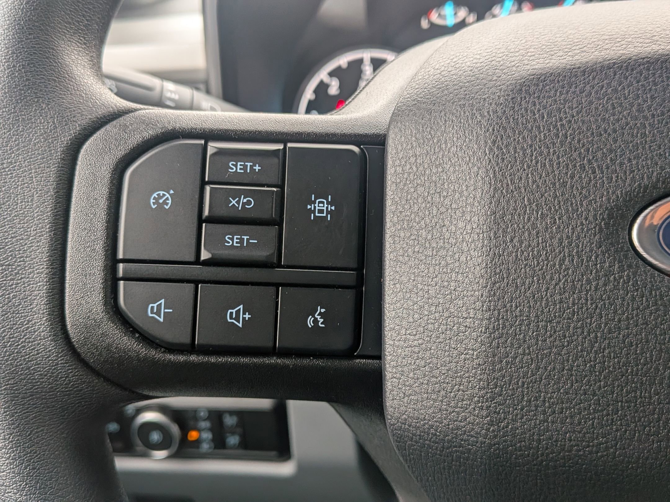 2026 FORD F-450 - Image 15