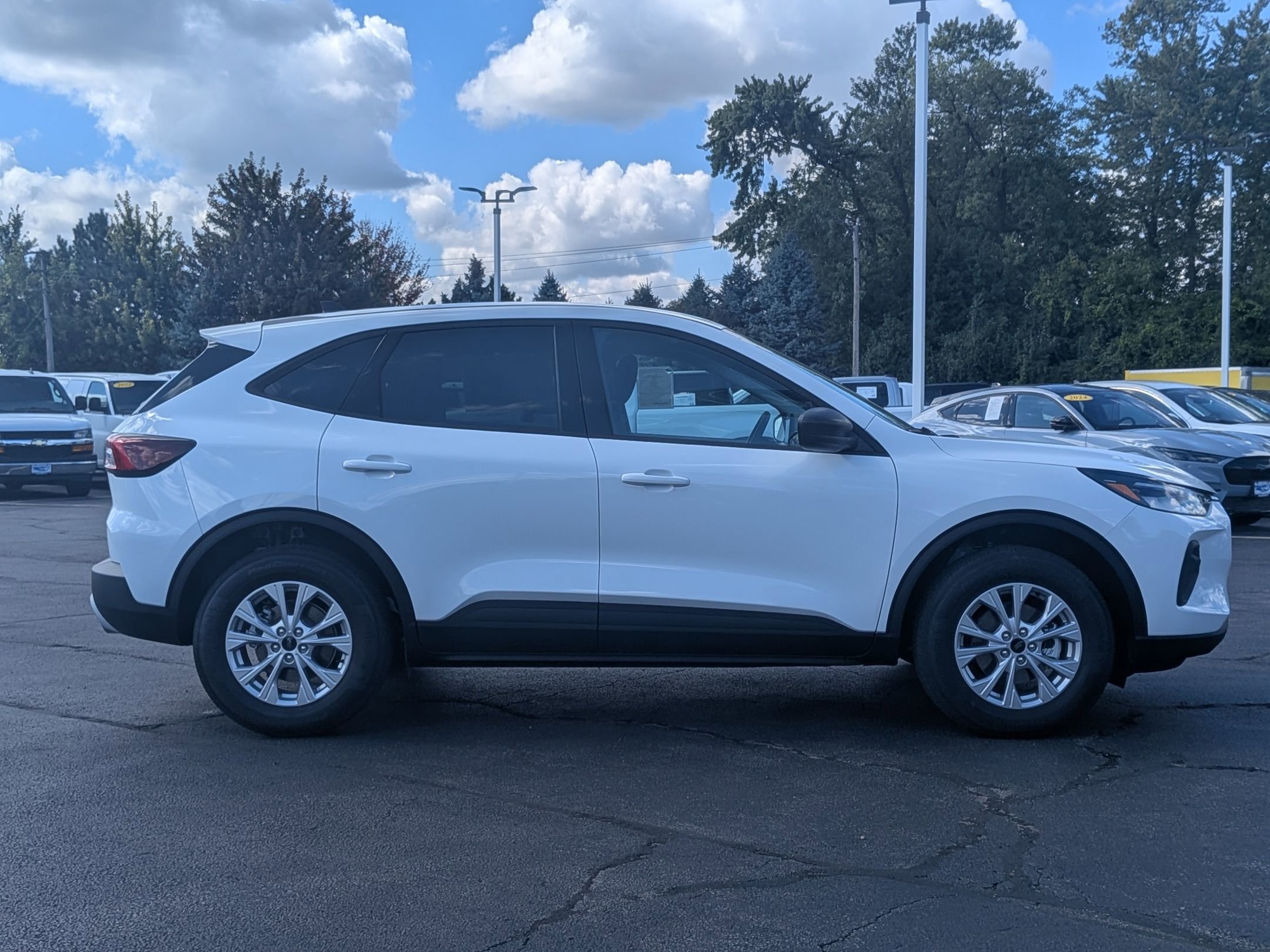 2025 Ford Escape Active photo 3