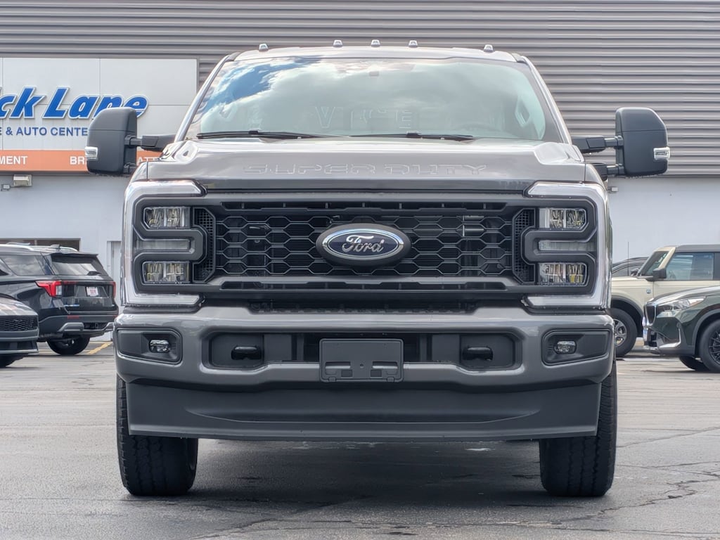 New 2026 Ford Super Duty F-250 SRW XL 4WD Crew Cab 8 Box TRUCK