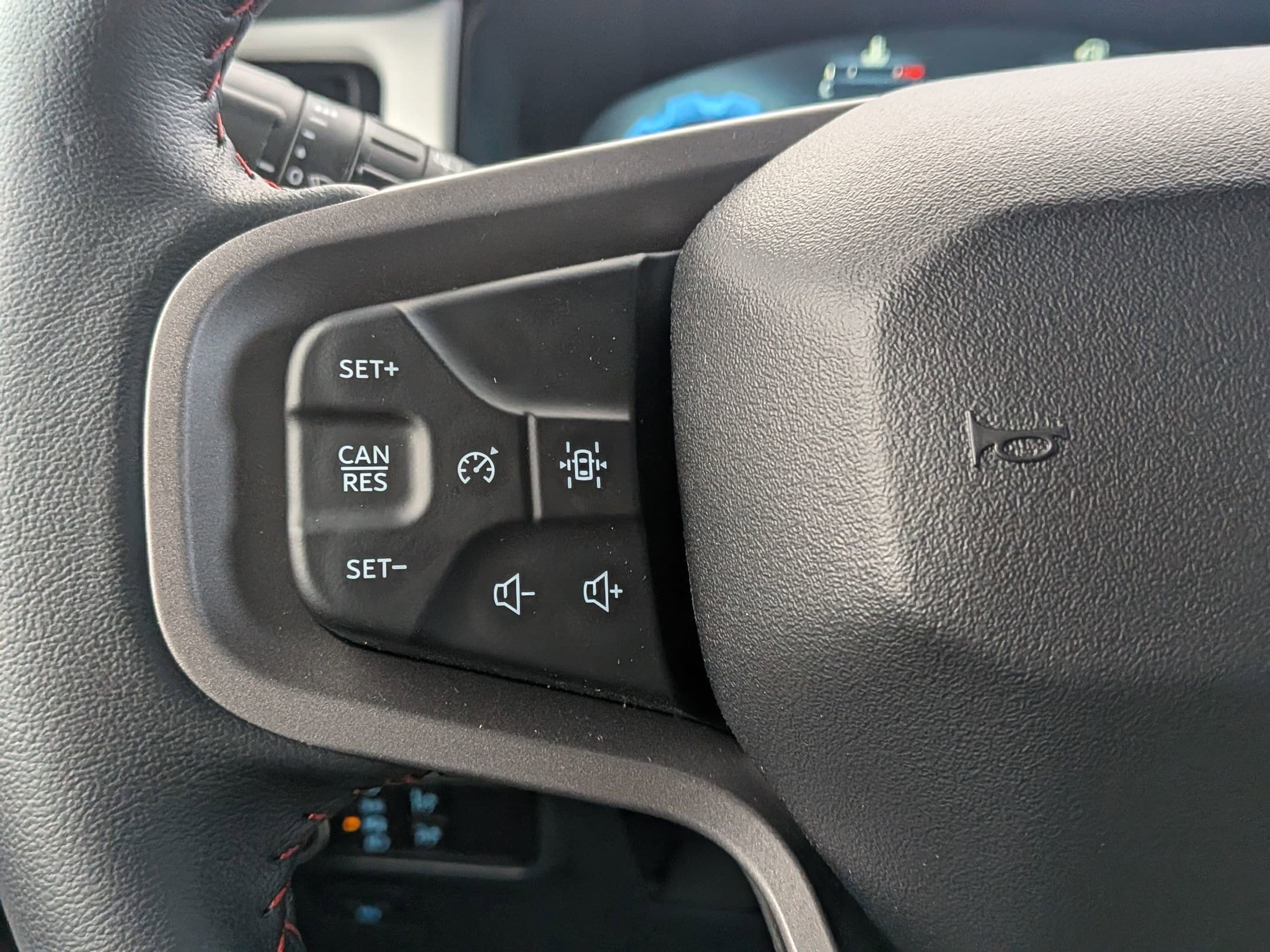 2025 FORD BRONCO - Image 13