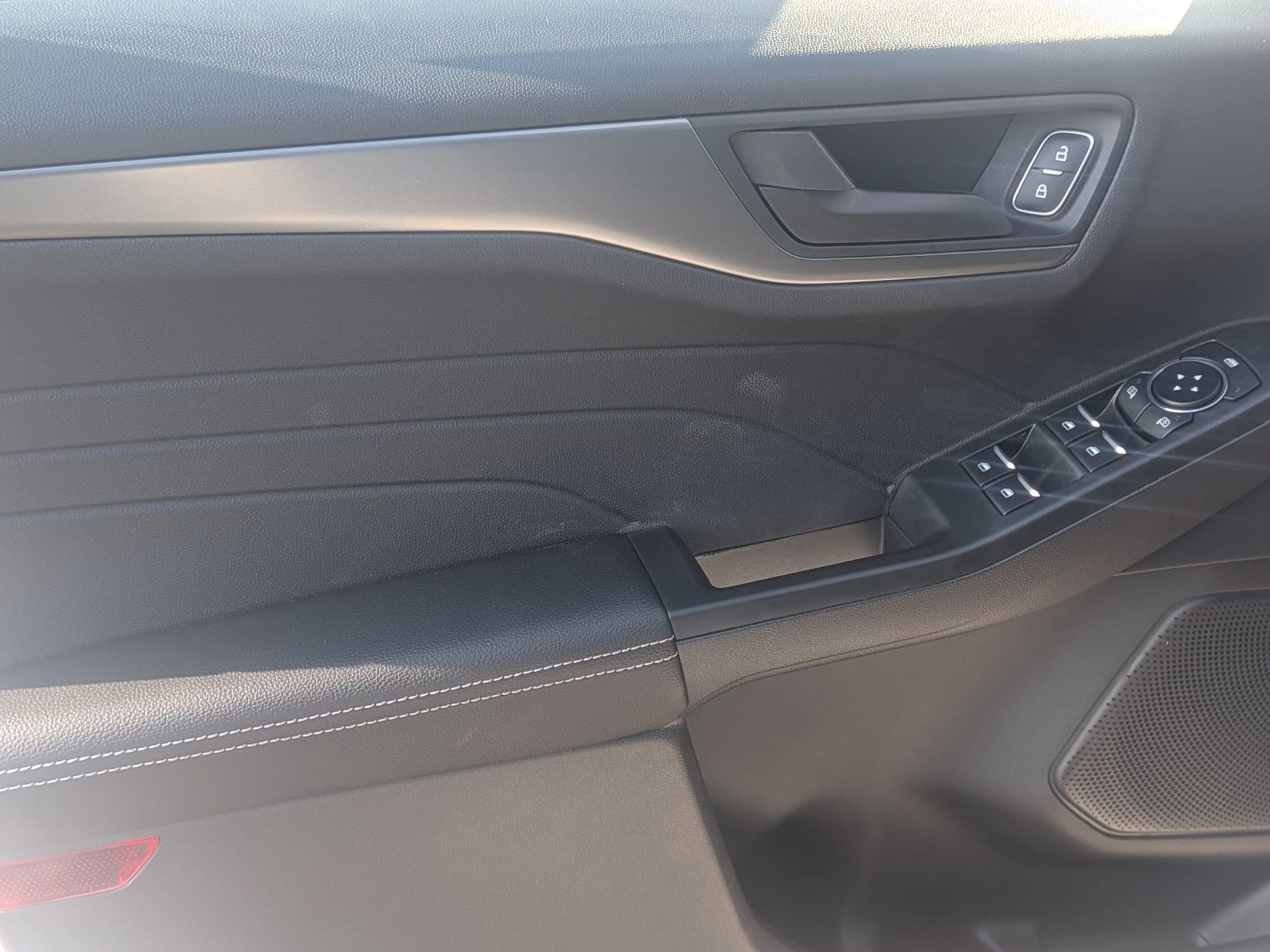 2026 FORD ESCAPE - Image 11