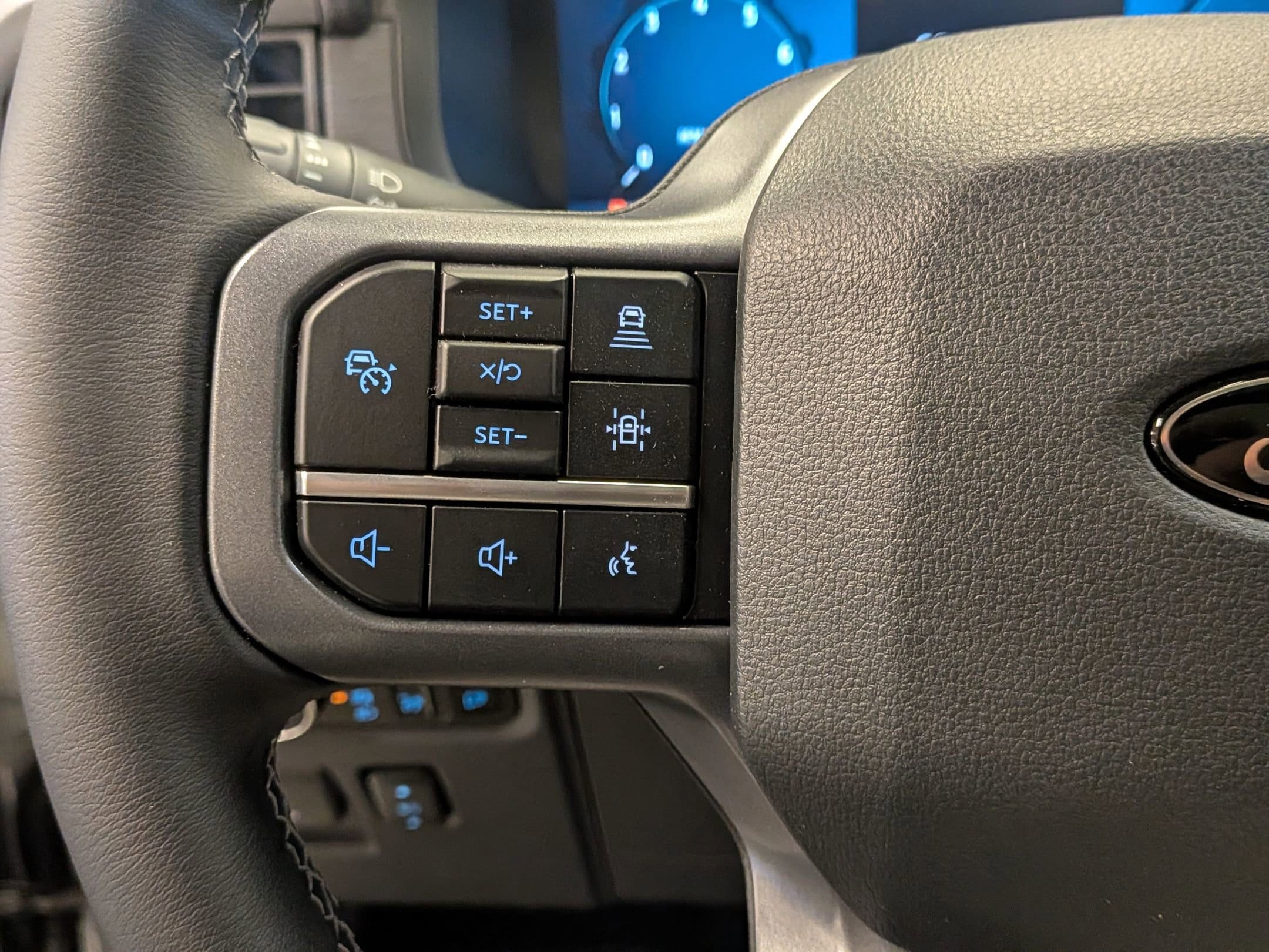 2025 FORD F-150 - Image 15