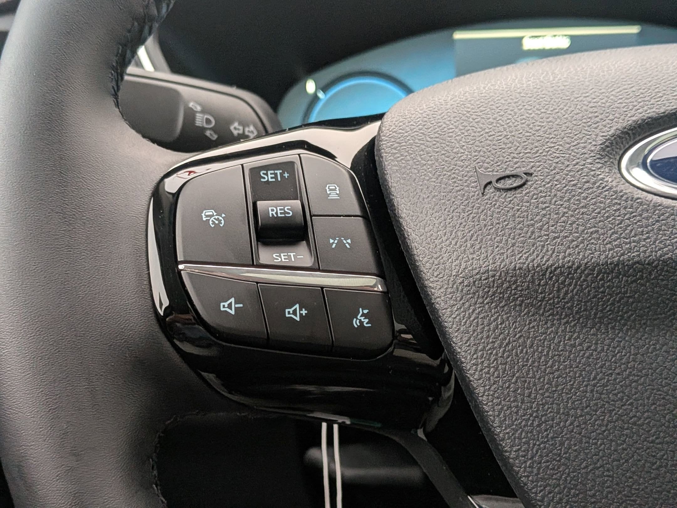 2026 FORD ESCAPE - Image 15