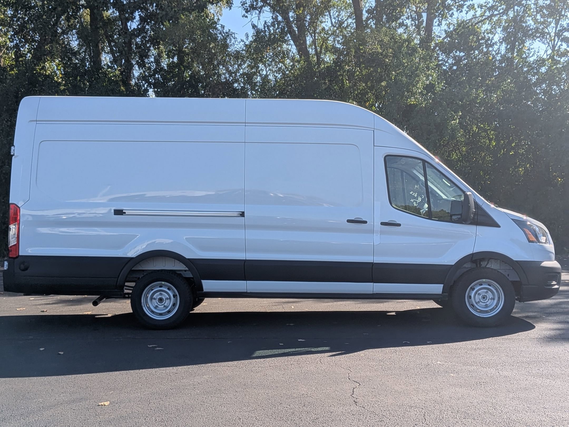 2026 Ford Transit photo 3