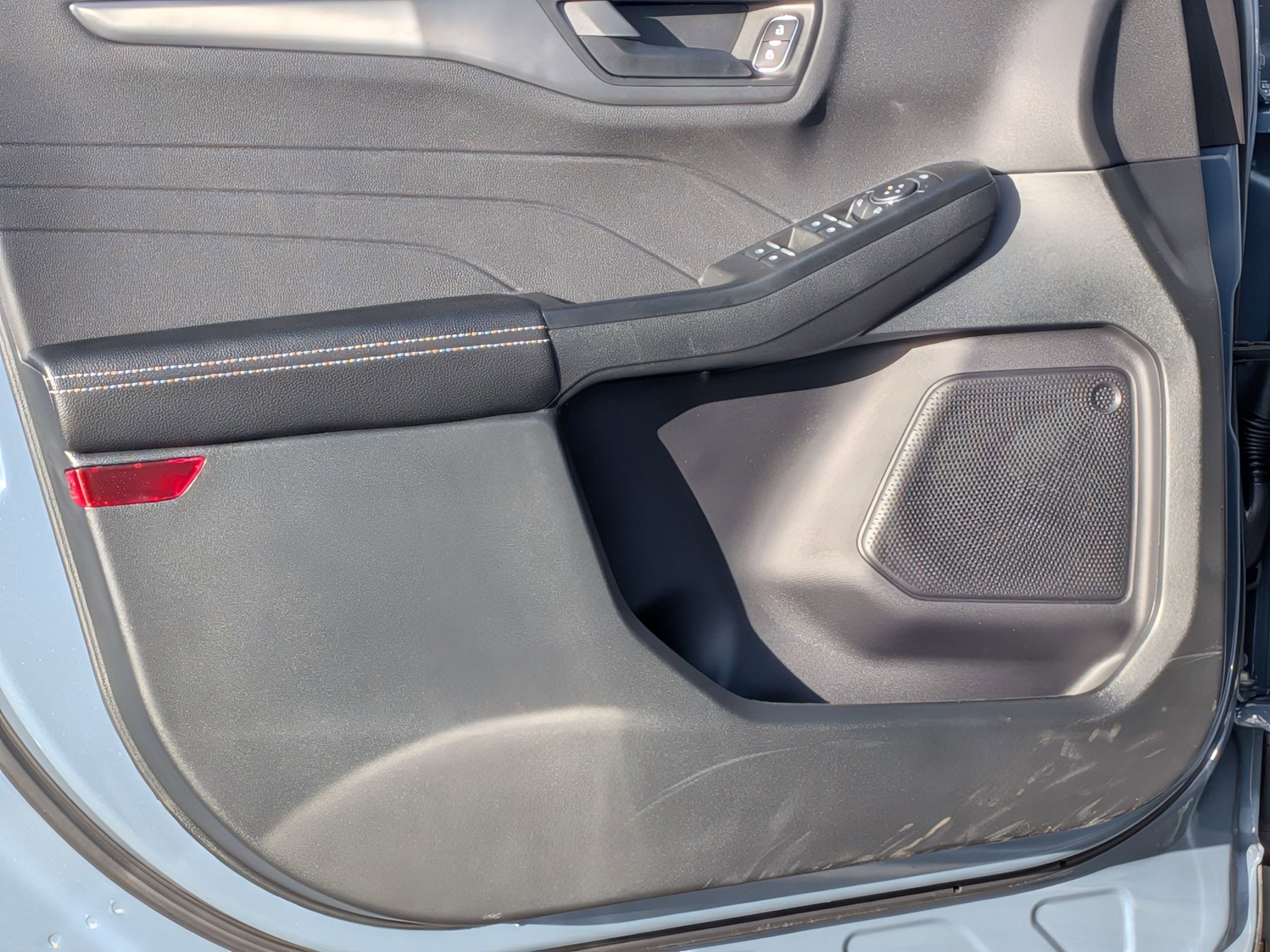 2026 FORD ESCAPE - Image 12