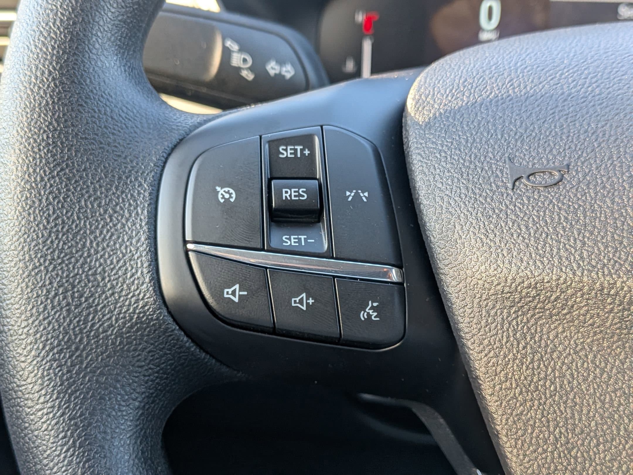 2026 FORD ESCAPE - Image 14