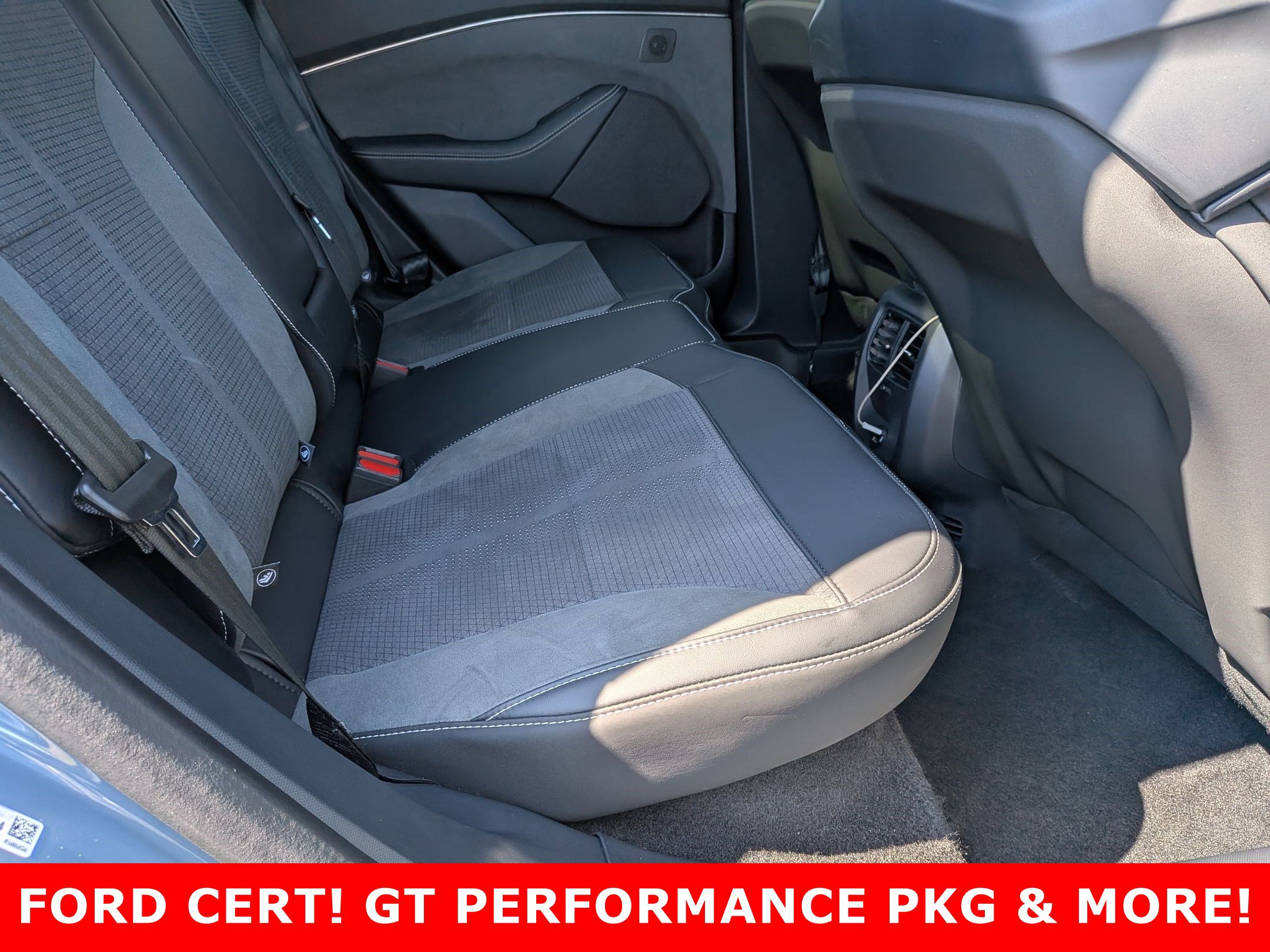 2024 FORD MUSTANG MACH-E - Image 25