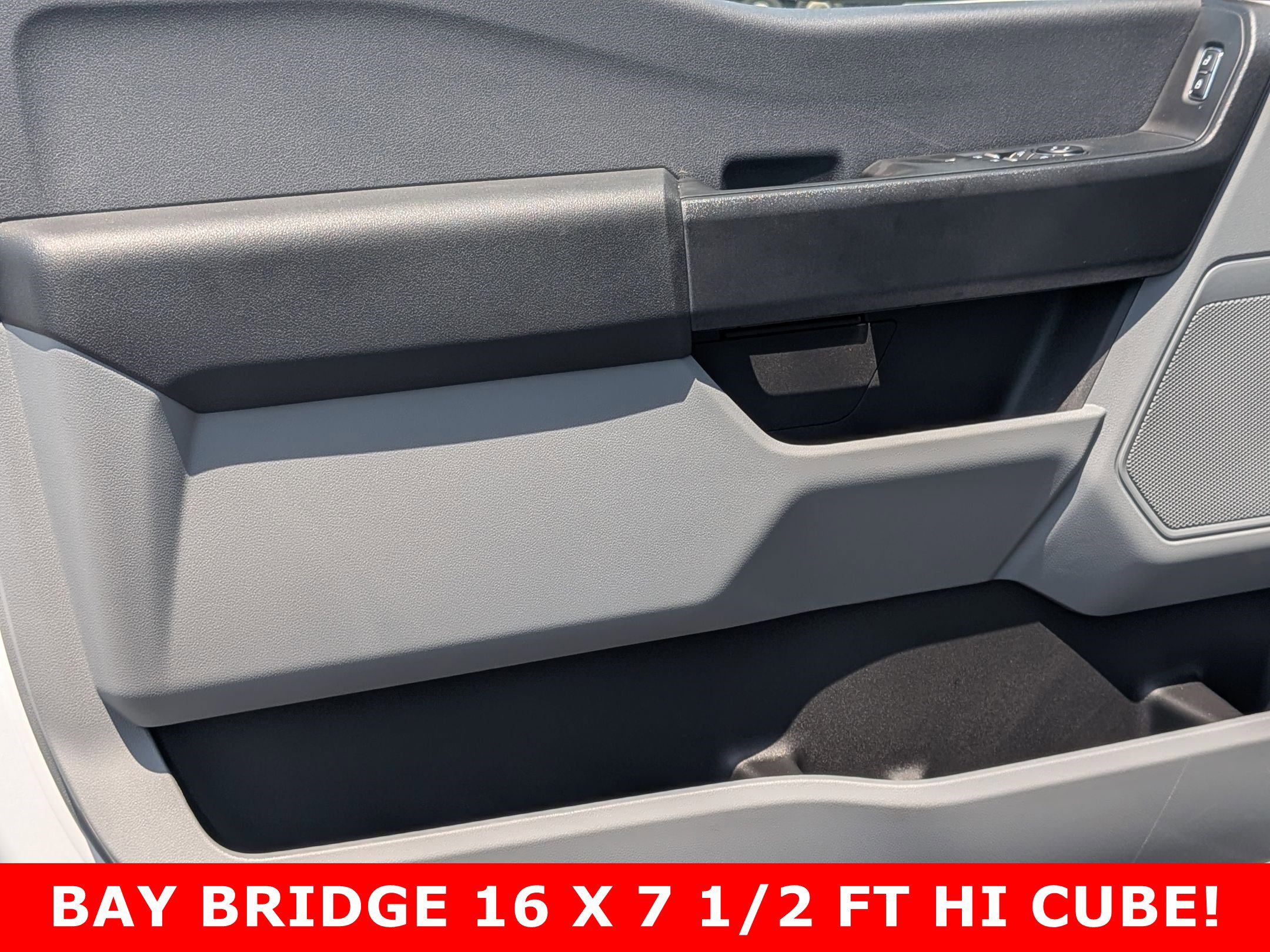 2025 FORD F-450 - Image 10