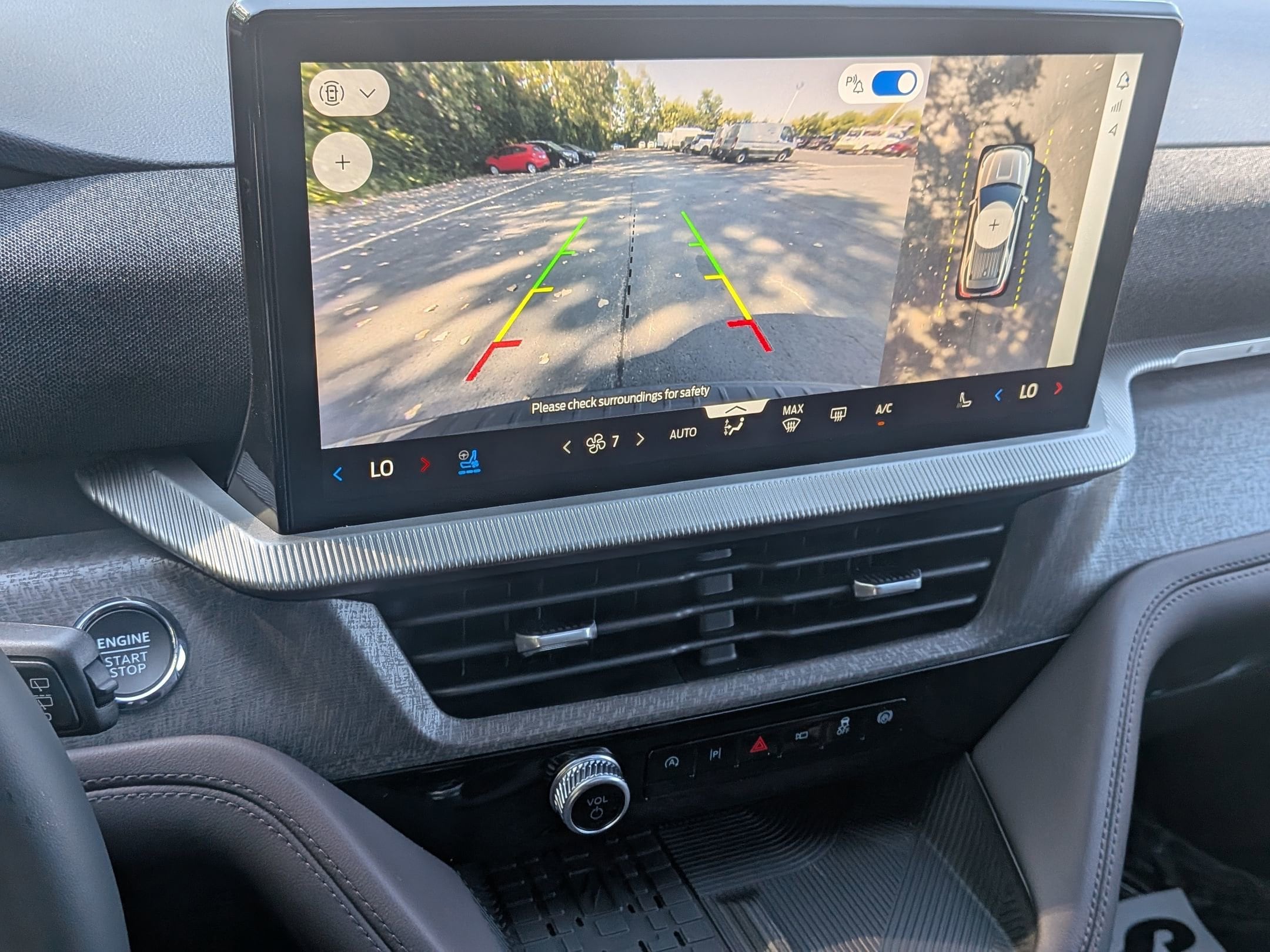 2025 FORD EXPLORER - Image 19