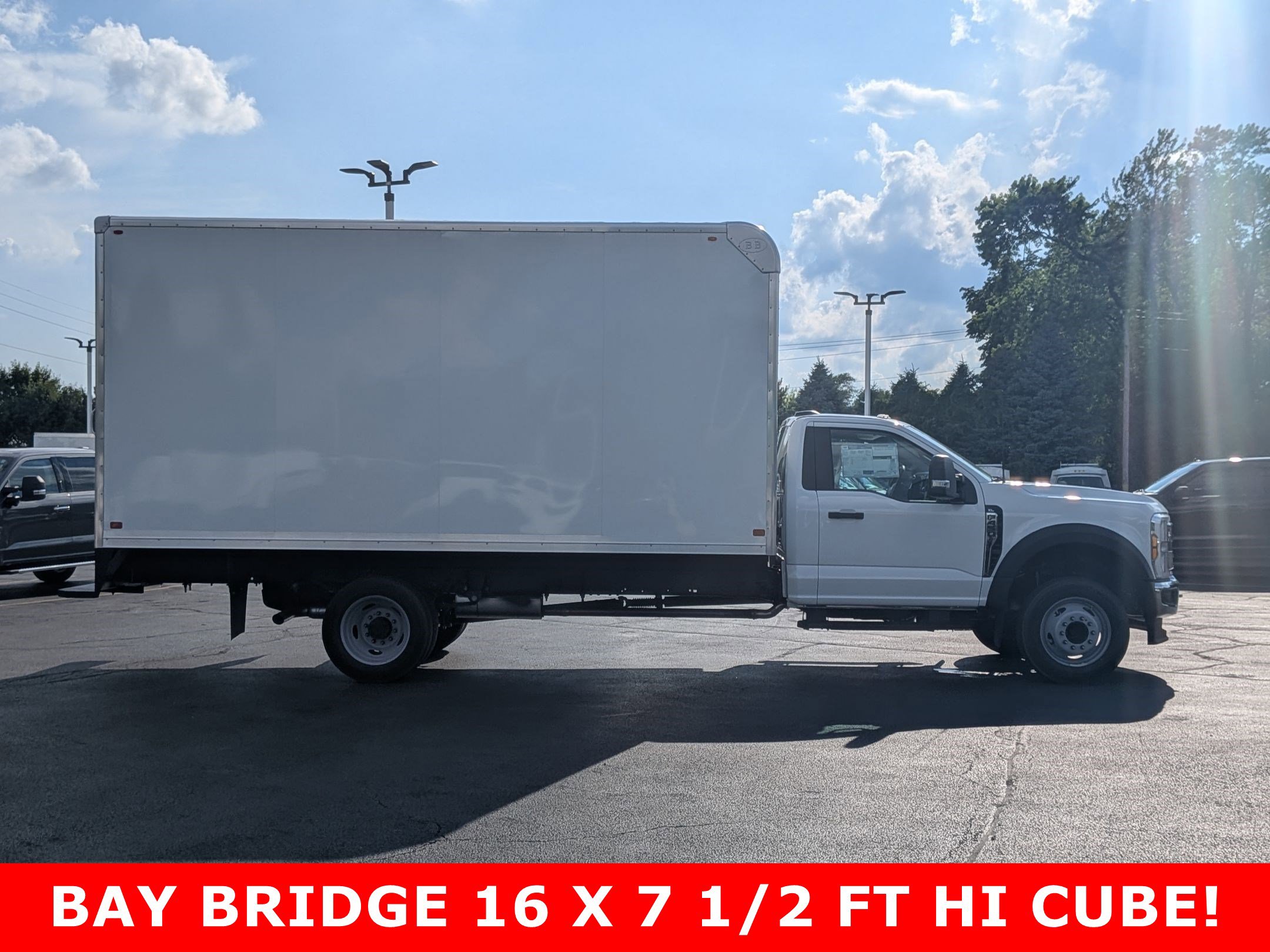 2025 FORD F-450 - Image 4