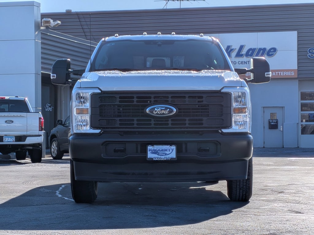 New 2026 Ford Super Duty F-250 SRW XL 4WD Crew Cab 8 Box XL 4WD Crew Cab 8 Box
