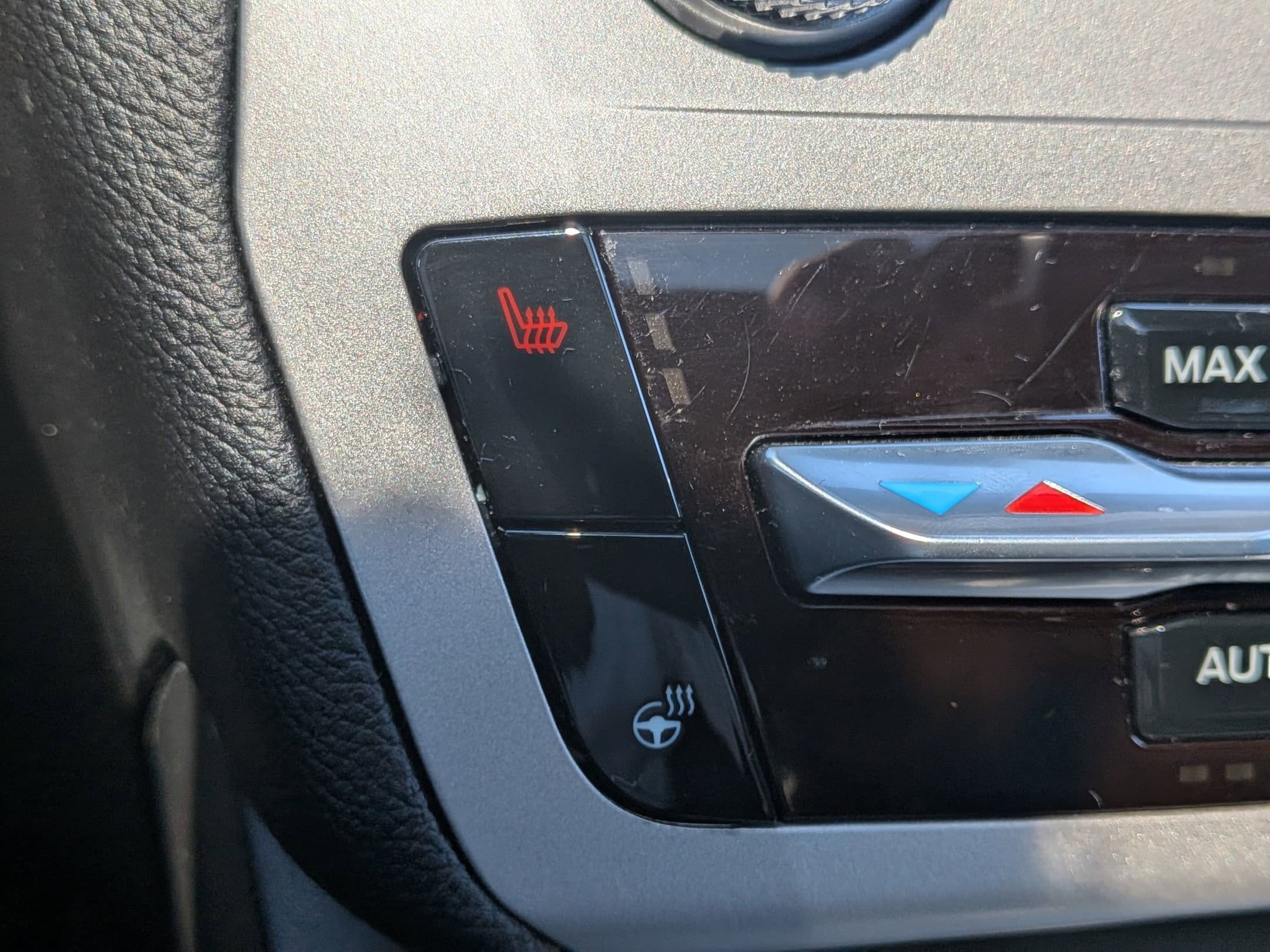 2023 FORD EXPLORER - Image 21