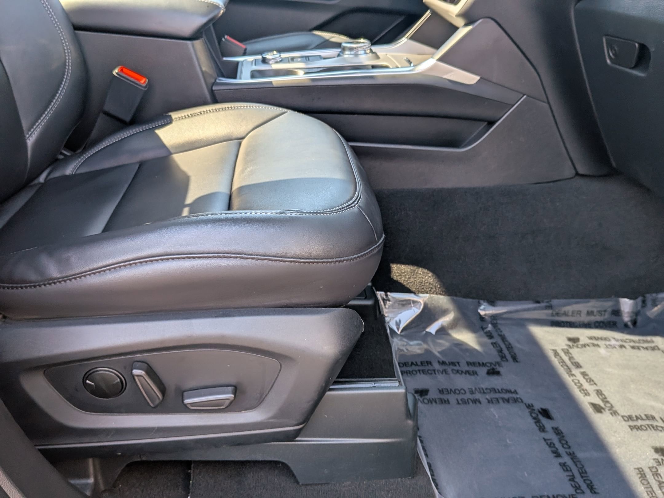 2023 FORD EXPLORER - Image 29