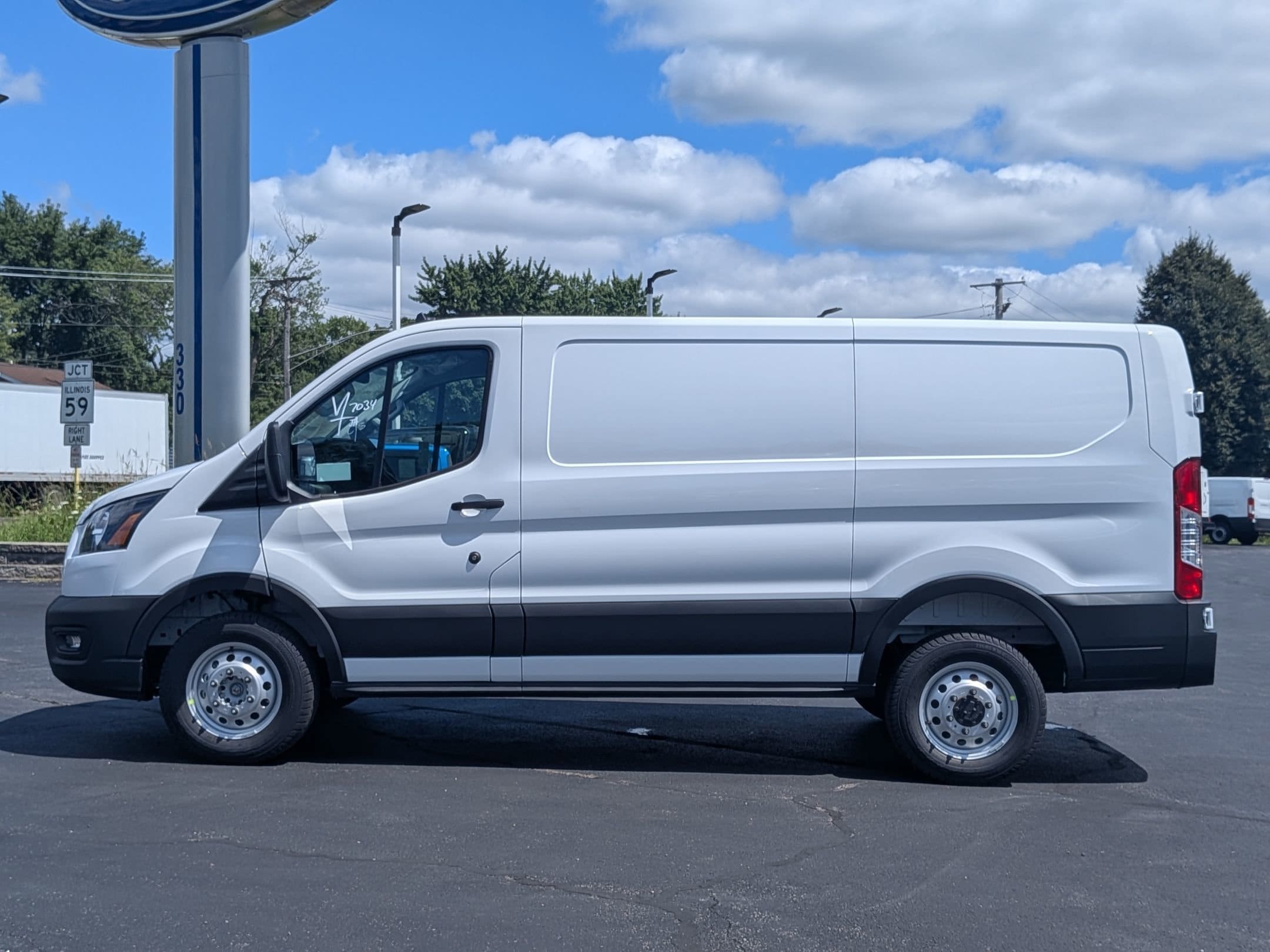 2025 FORD TRANSIT - Image 8
