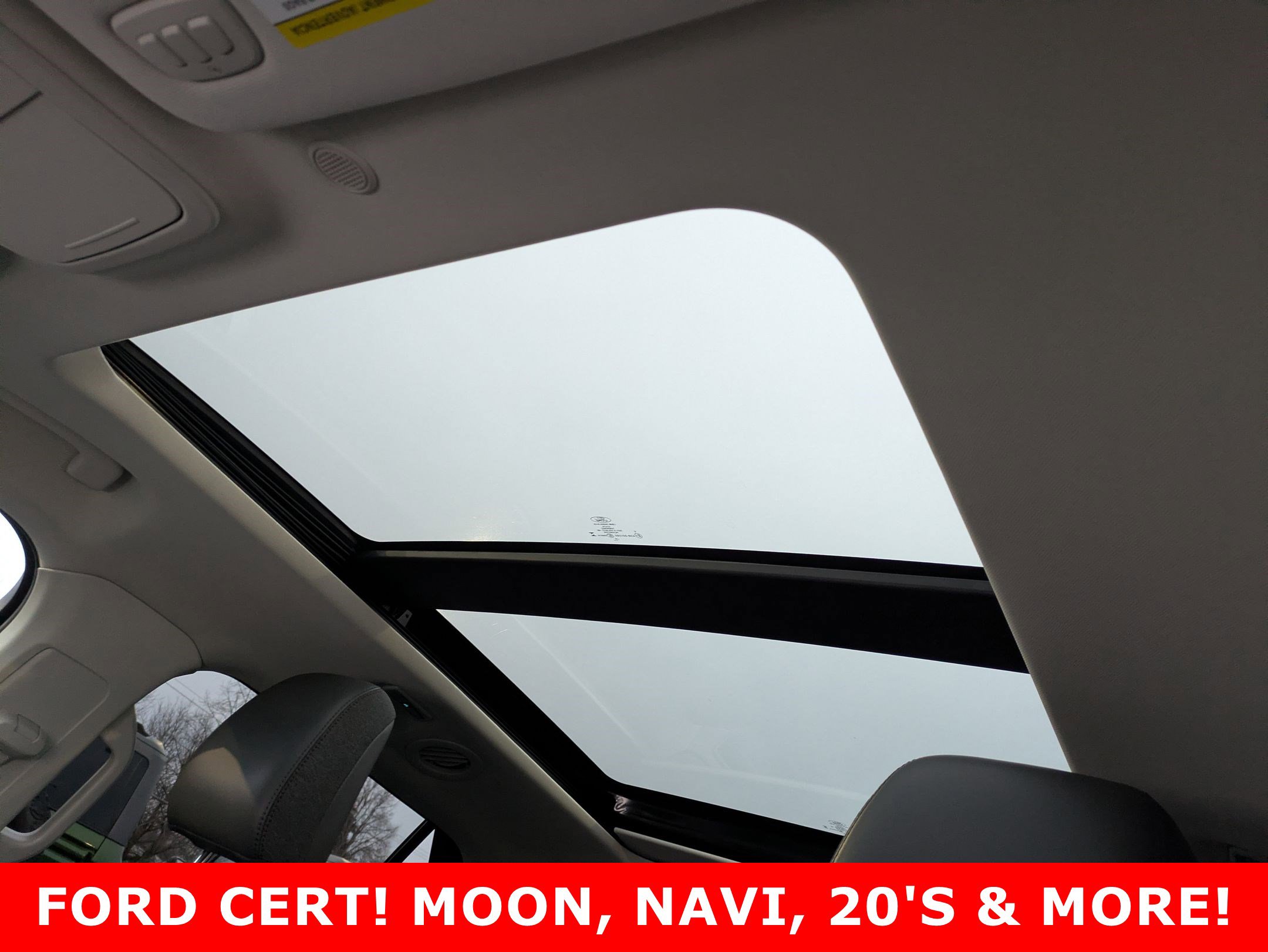 2025 FORD EXPLORER - Image 13