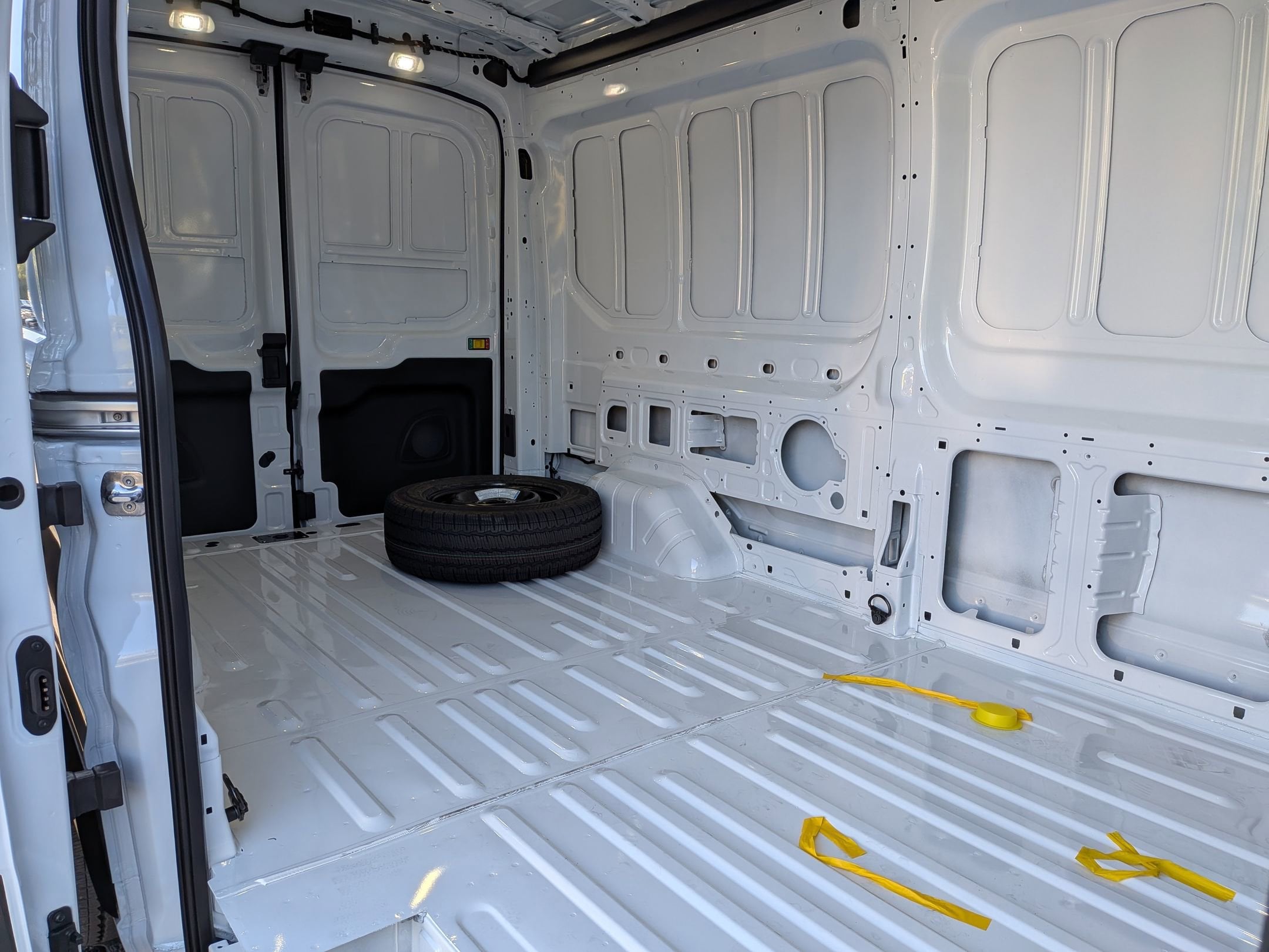 2026 FORD TRANSIT - Image 23