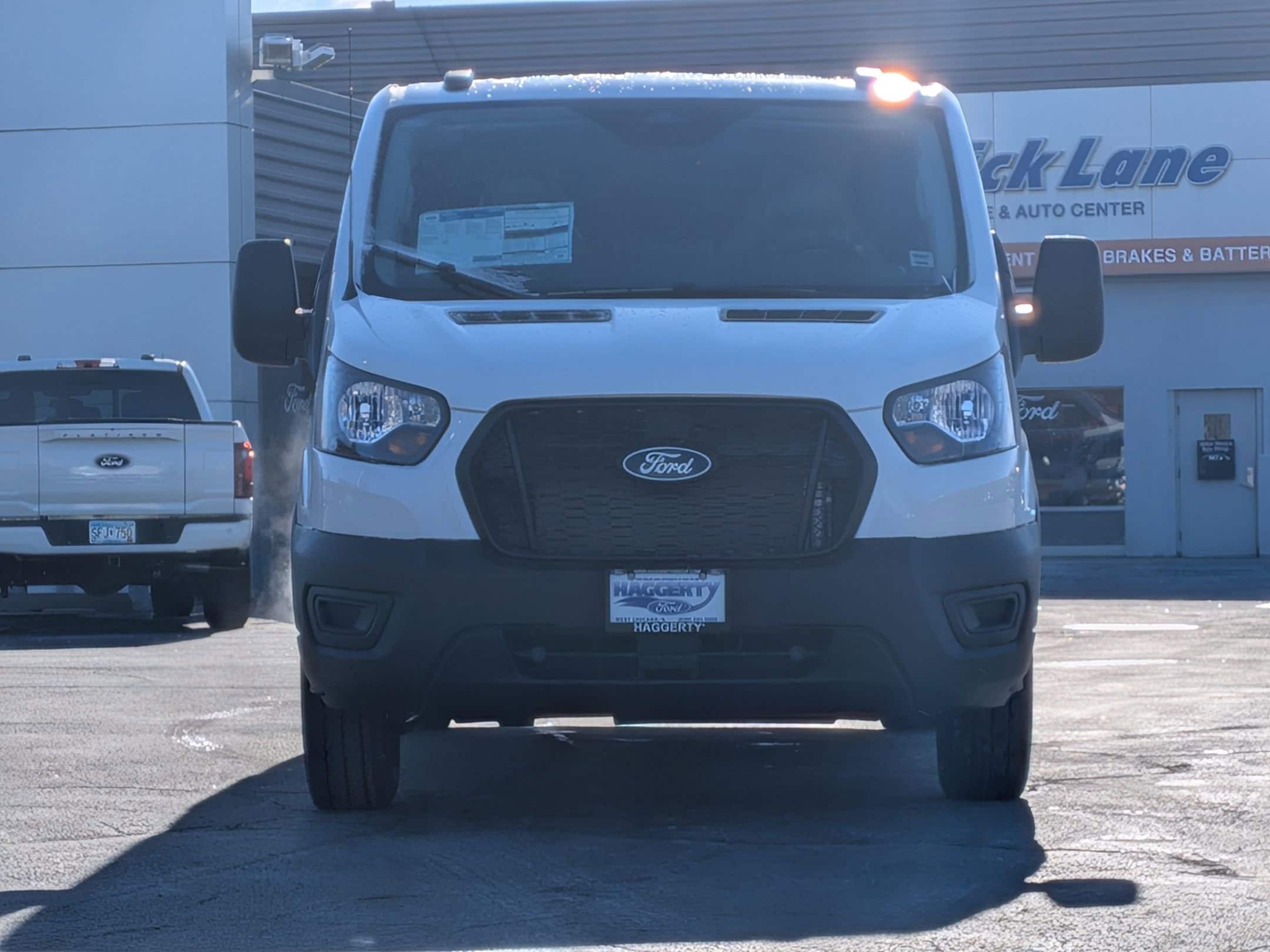 2026 FORD TRANSIT - Image 2