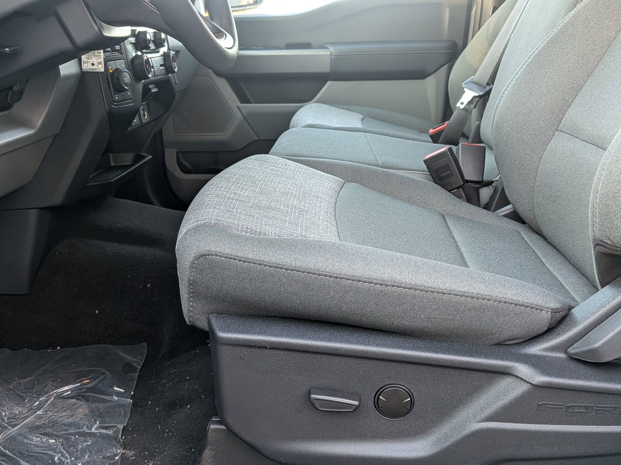 2026 FORD F-250 - Image 11