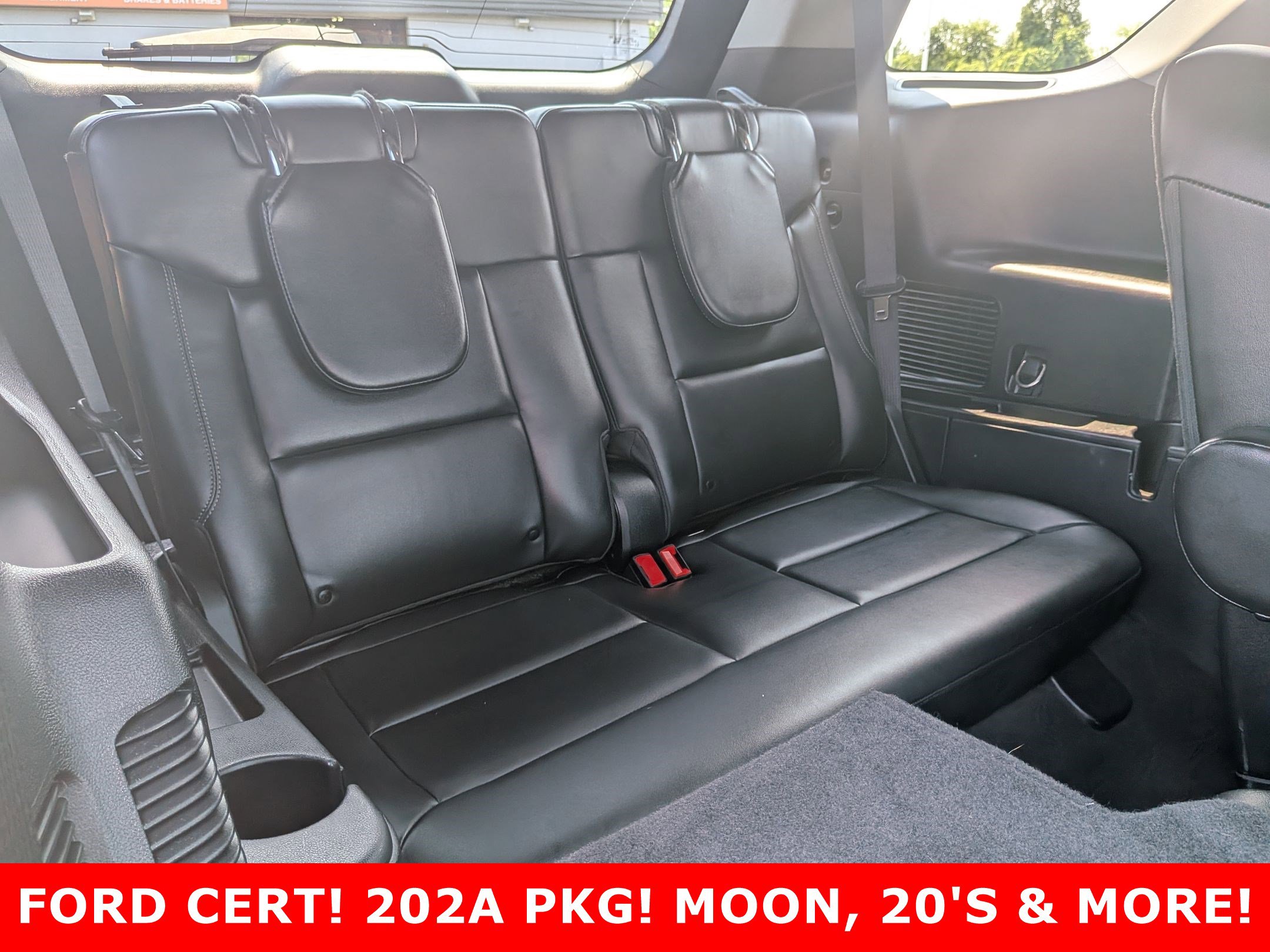 2022 FORD EXPLORER - Image 25