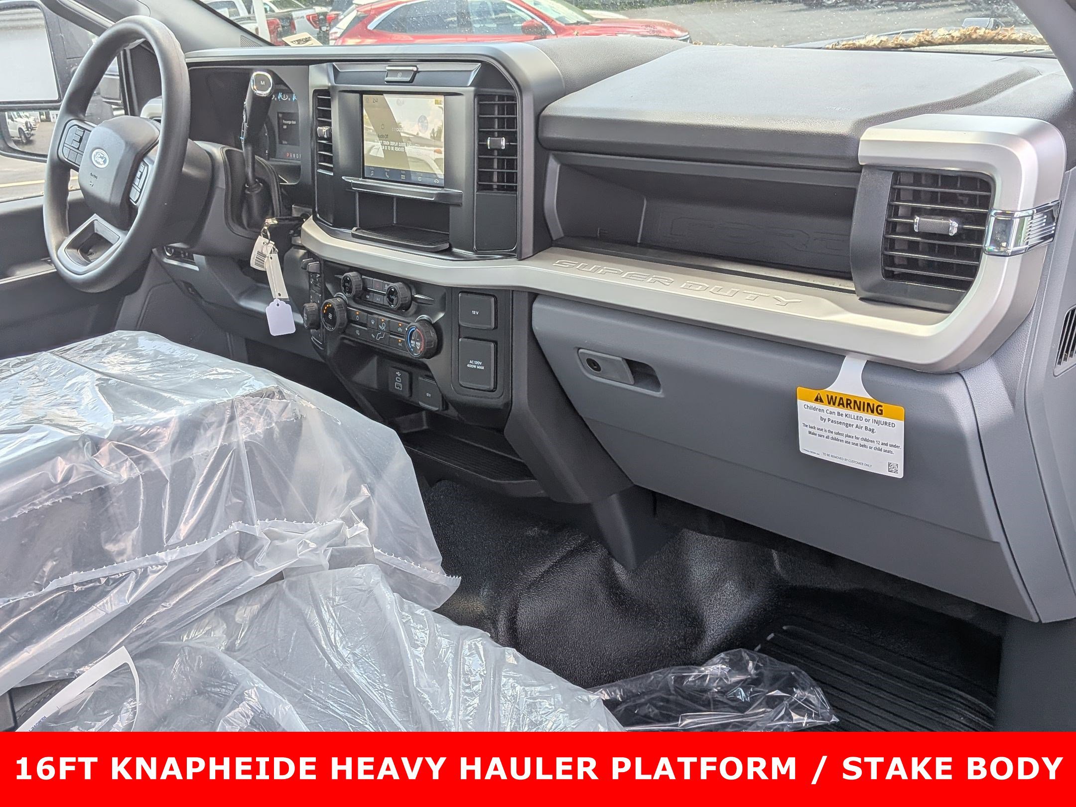 2025 FORD F-550 - Image 22