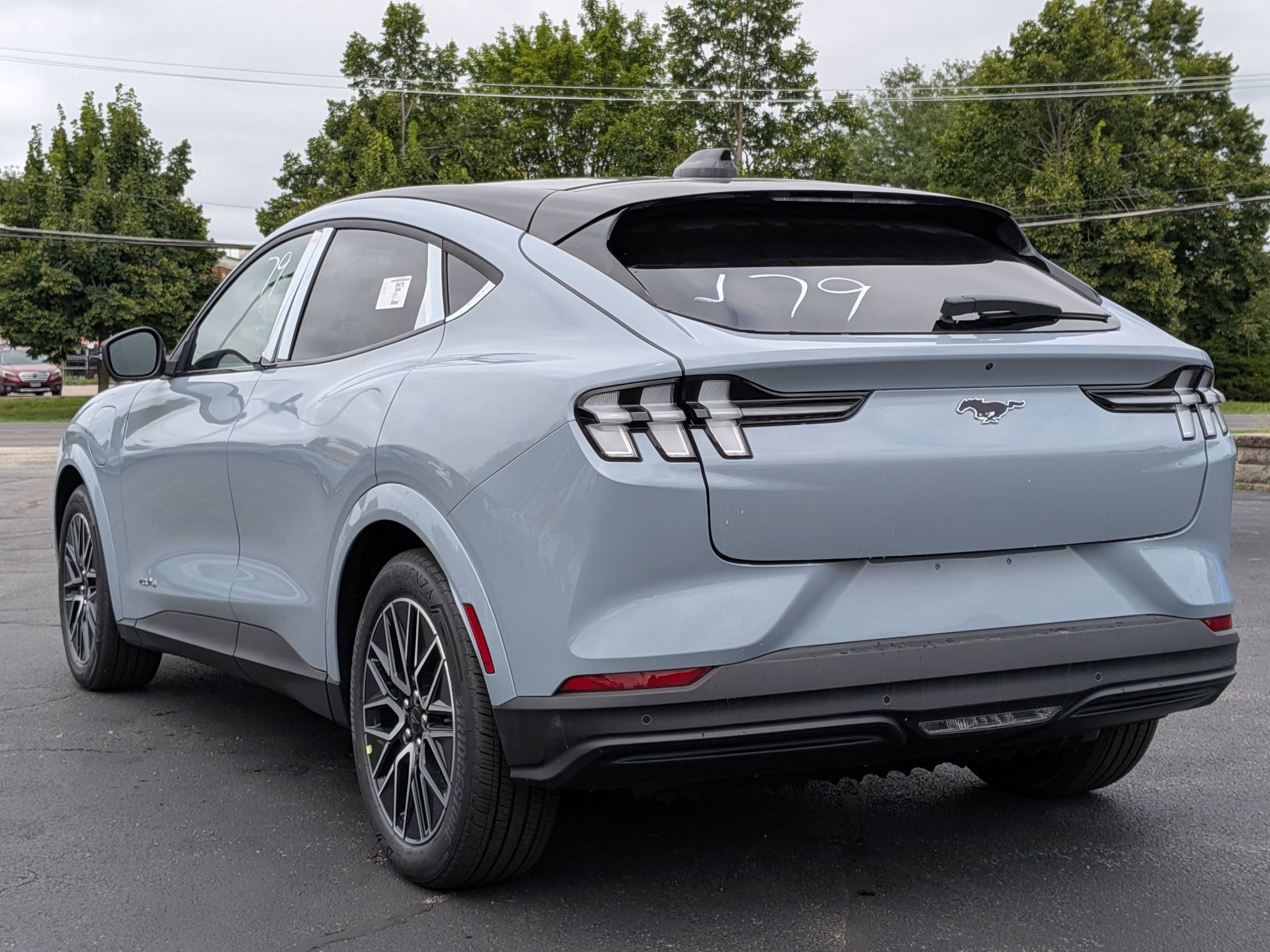 2025 FORD MUSTANG MACH-E - Image 7