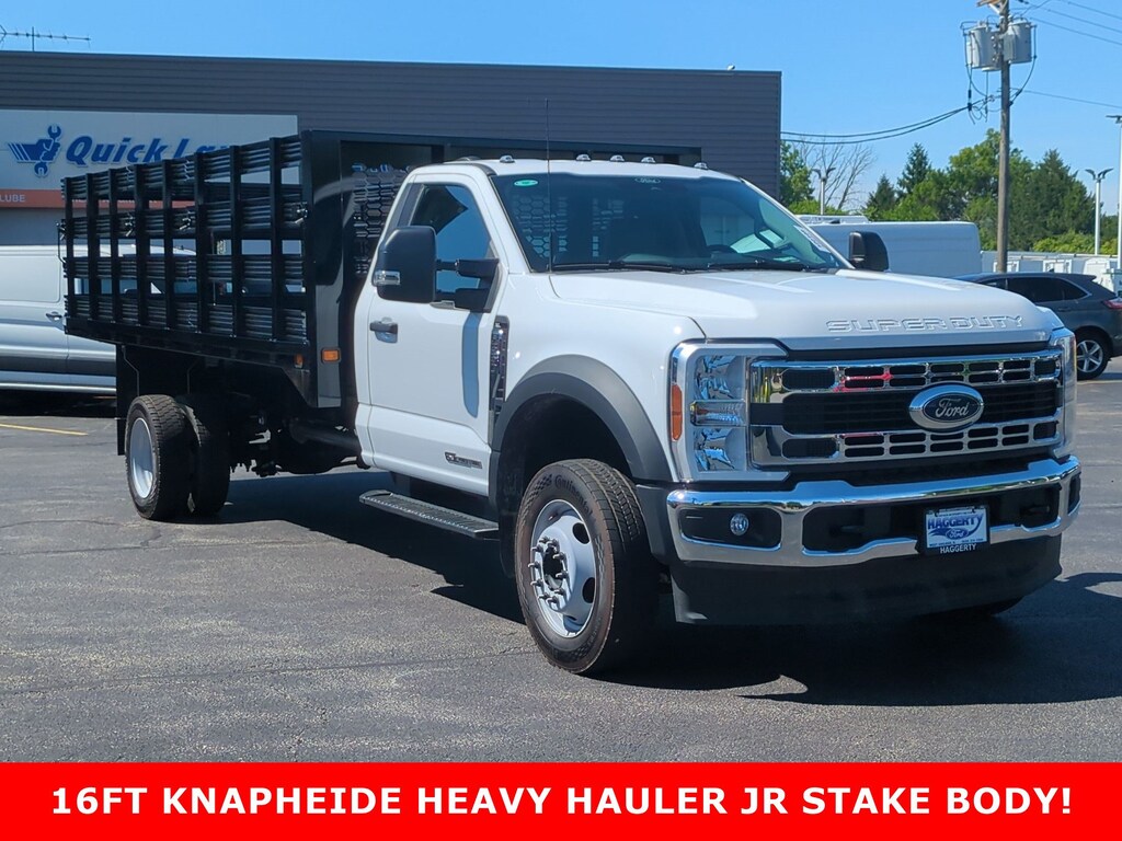 New 2026 Ford Super Duty F-550 DRW XL 2WD Reg Cab 205 WB 120 CA
