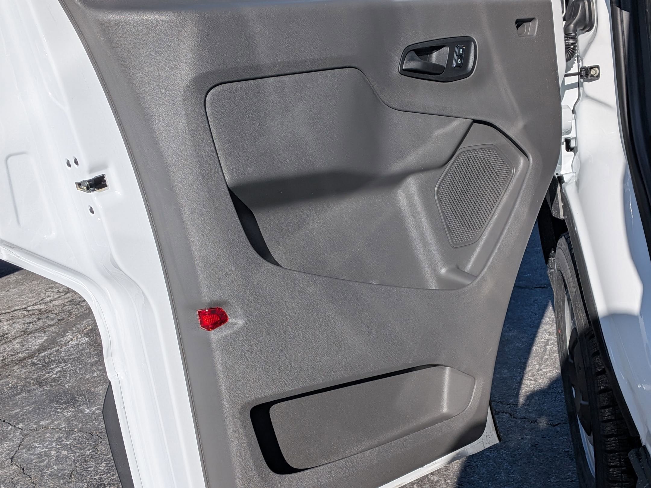 2026 FORD TRANSIT - Image 12