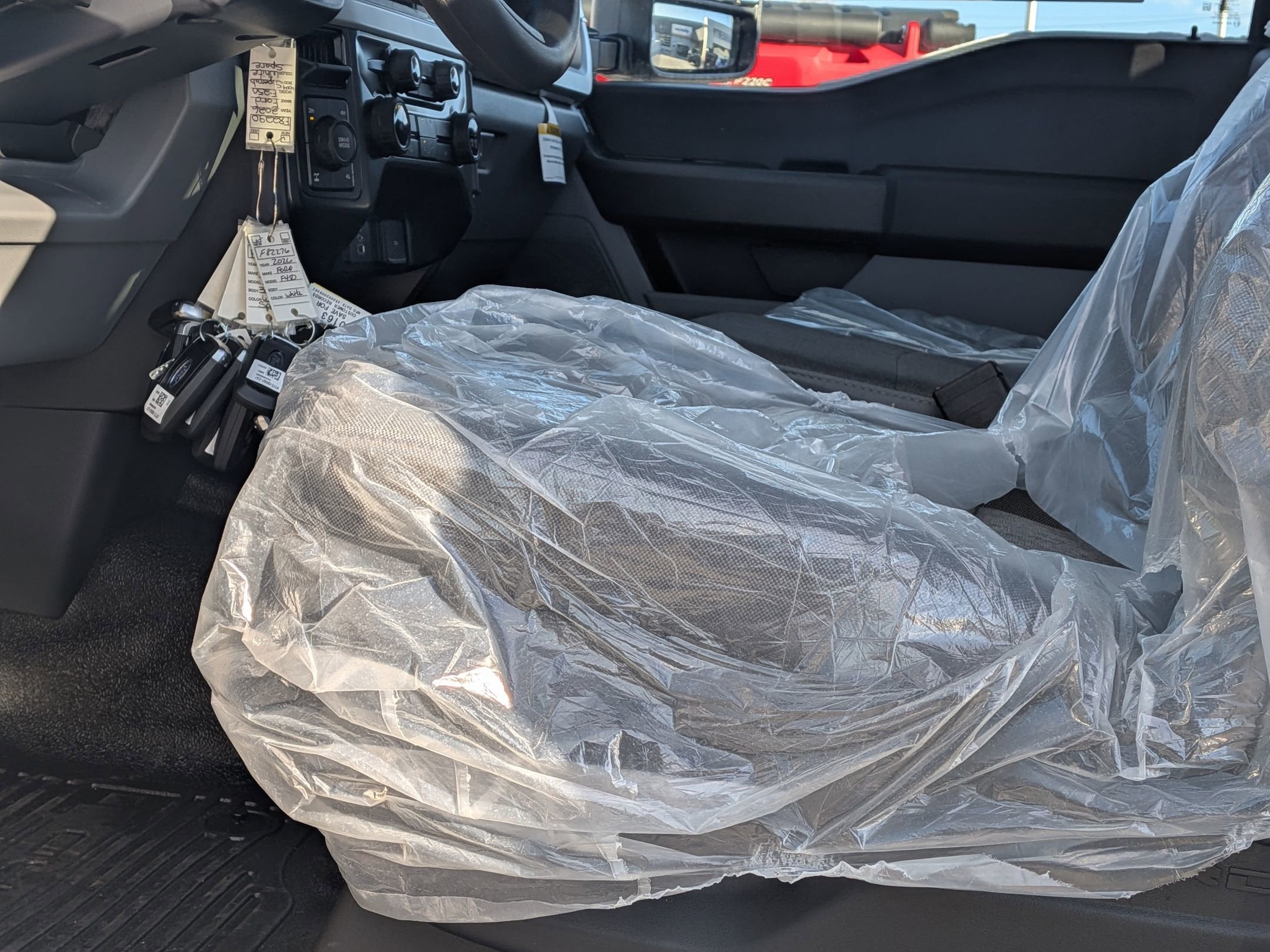 2026 FORD F-250 - Image 10