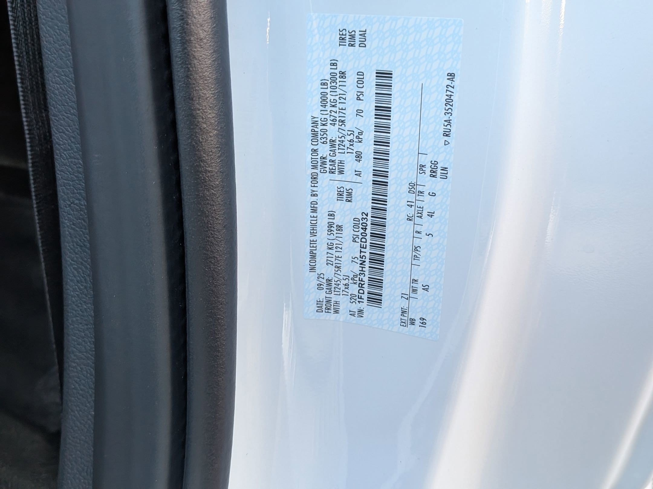 2026 FORD F-350 - Image 24