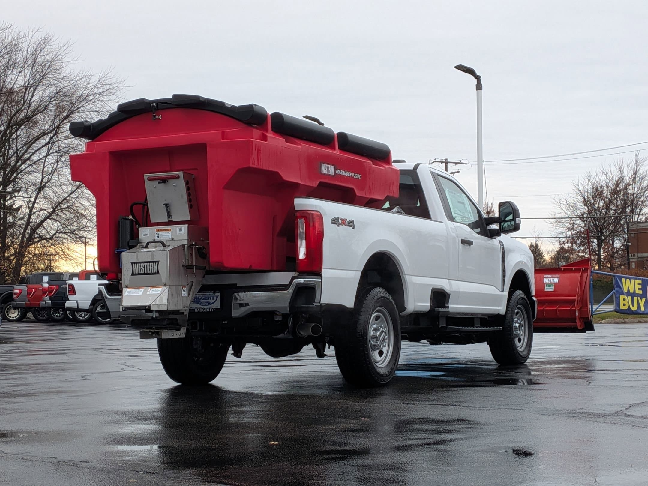 2025 FORD F-350 - Image 5