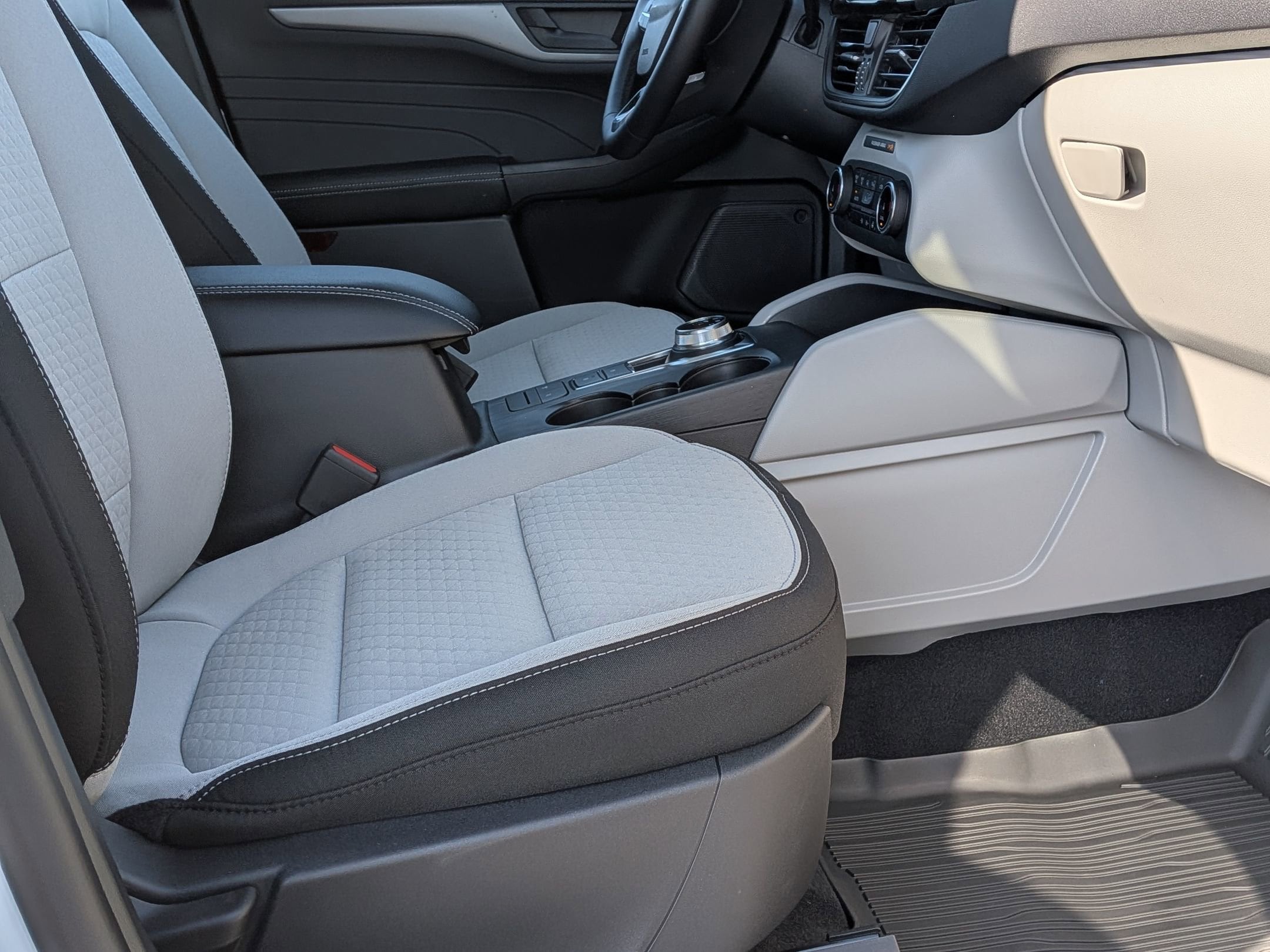 2026 FORD ESCAPE - Image 26